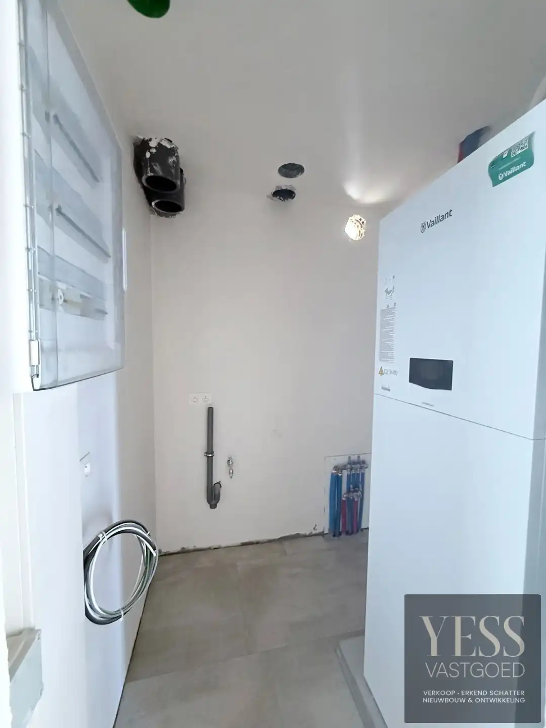 Ruime duplex appartement met 3 slaapkamers en 2 parkings foto 6