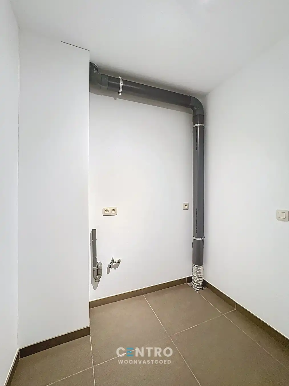 Recente ENERGIEZUINIGE woning met 3 RUIME slpk, bureel én garage! foto 11