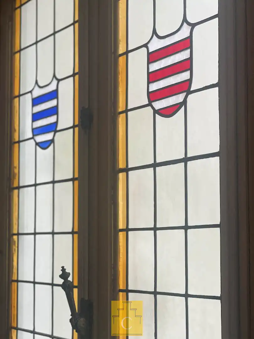 Authentiek herenhuis aan de Sint-Annarei foto 9