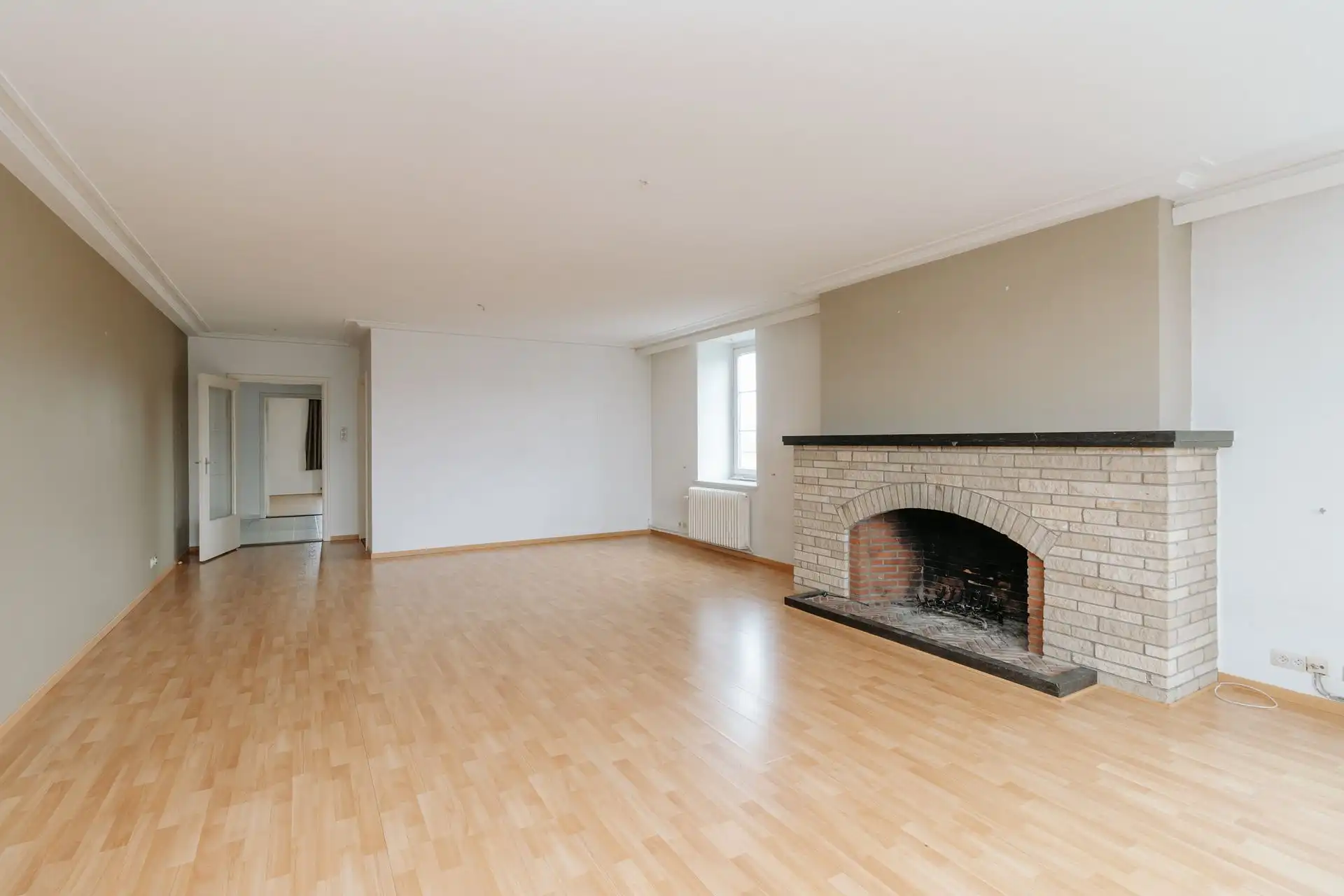 Ruim hoekappartement te huur nabij centrum Boechout. foto 3