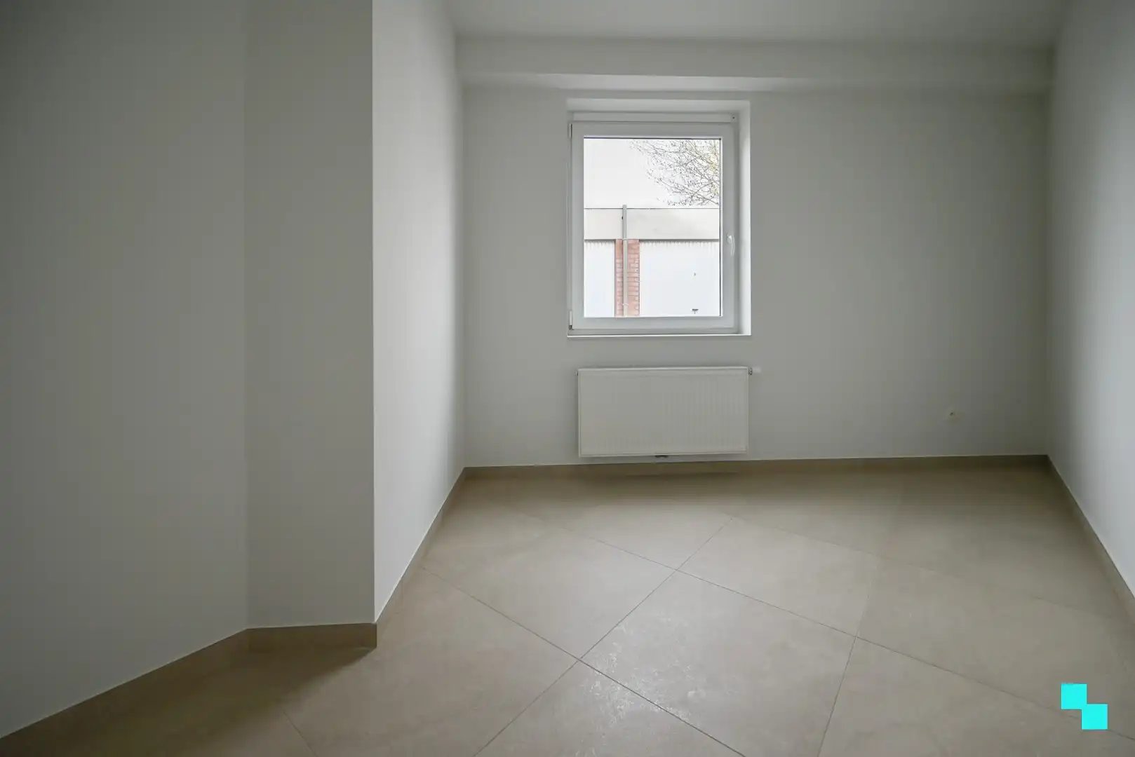 Instapklaar nieuwbouwappartement met tuin te Emelgem foto 18