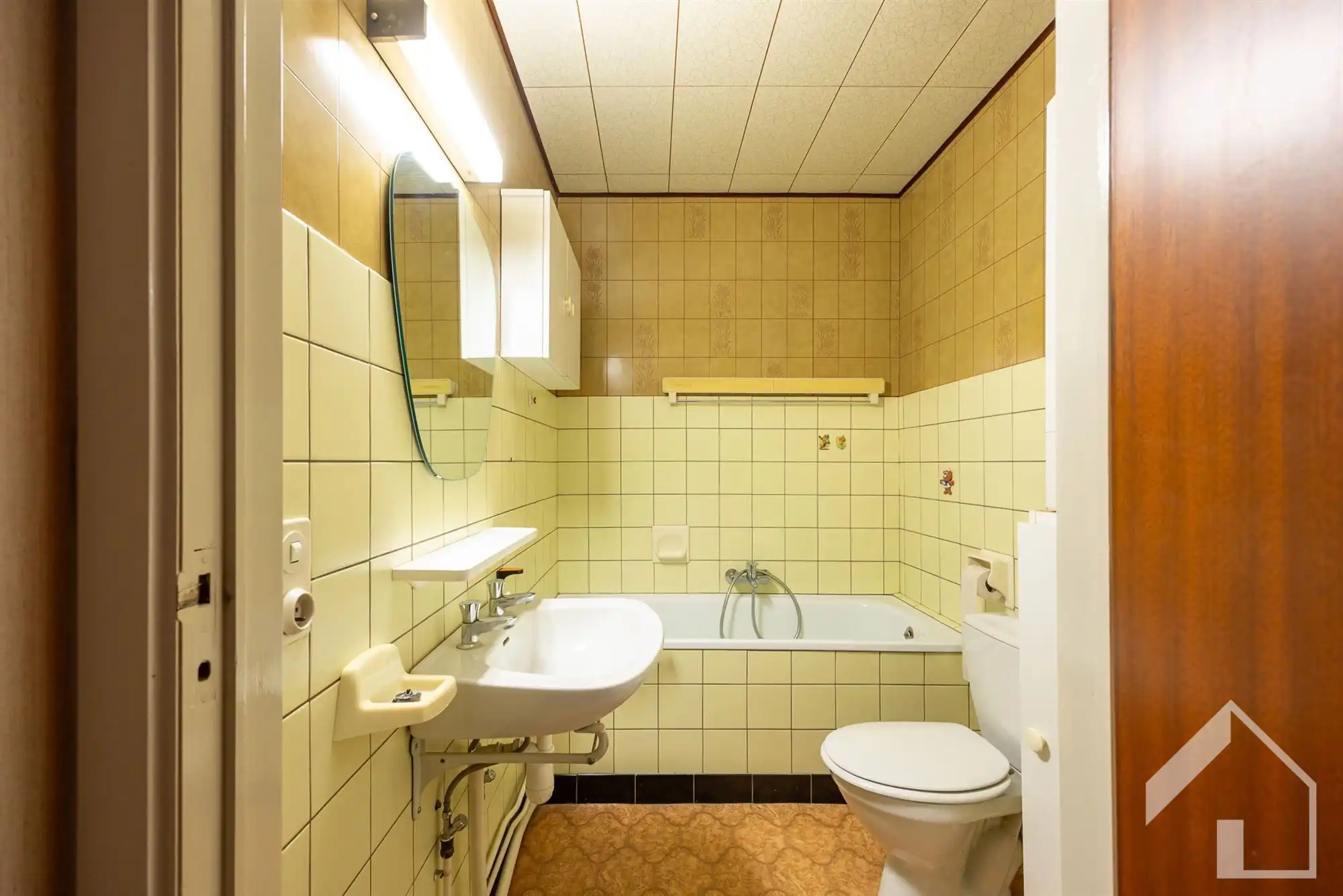 2-slaapkamerappartement met garage, tuin en extra kamer/atelier/berging/slaapkamer foto 10