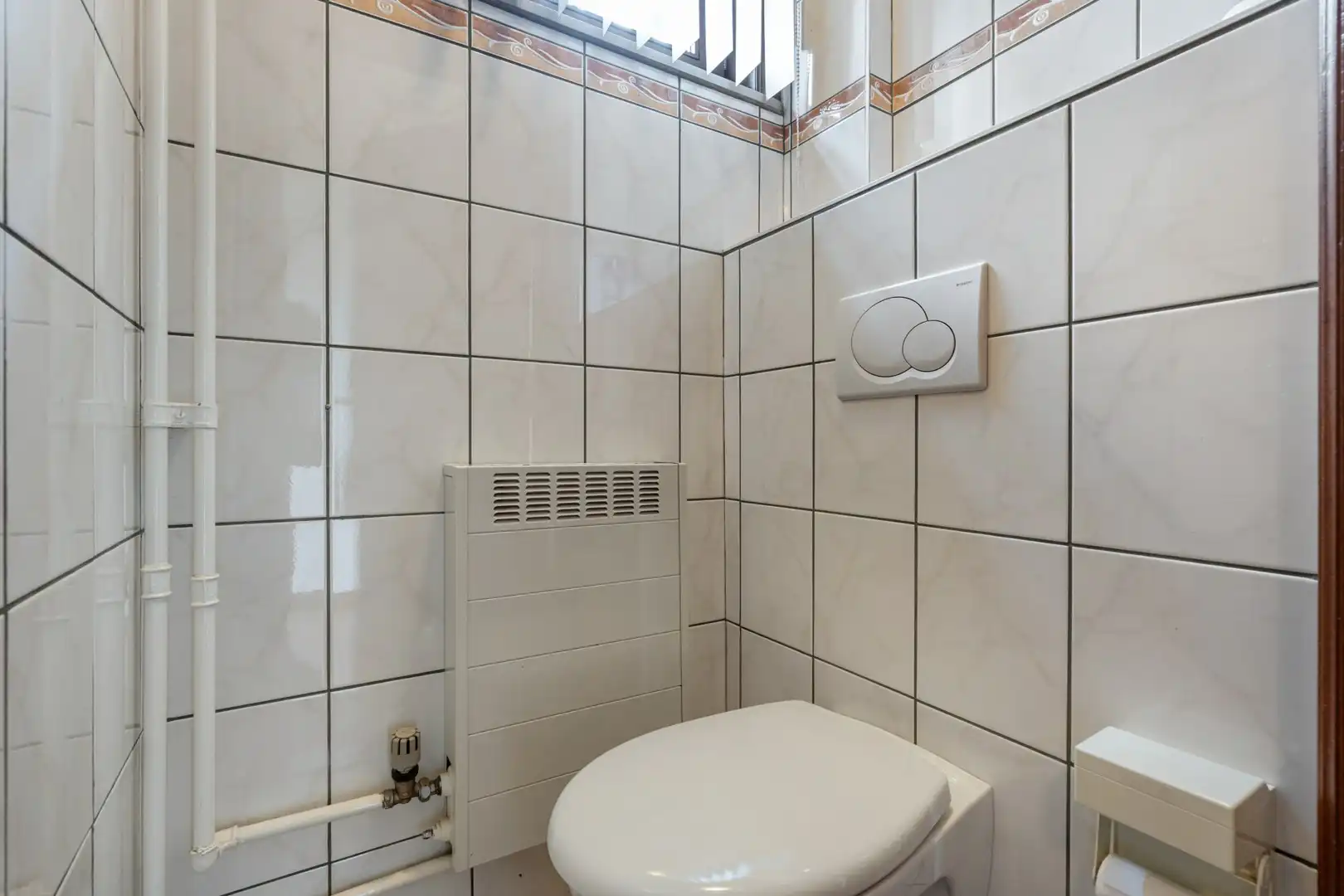 🏡 Woning met 3 slaapkamers en veel potentieel nabij het centrum van Houthalen ✨ foto 3