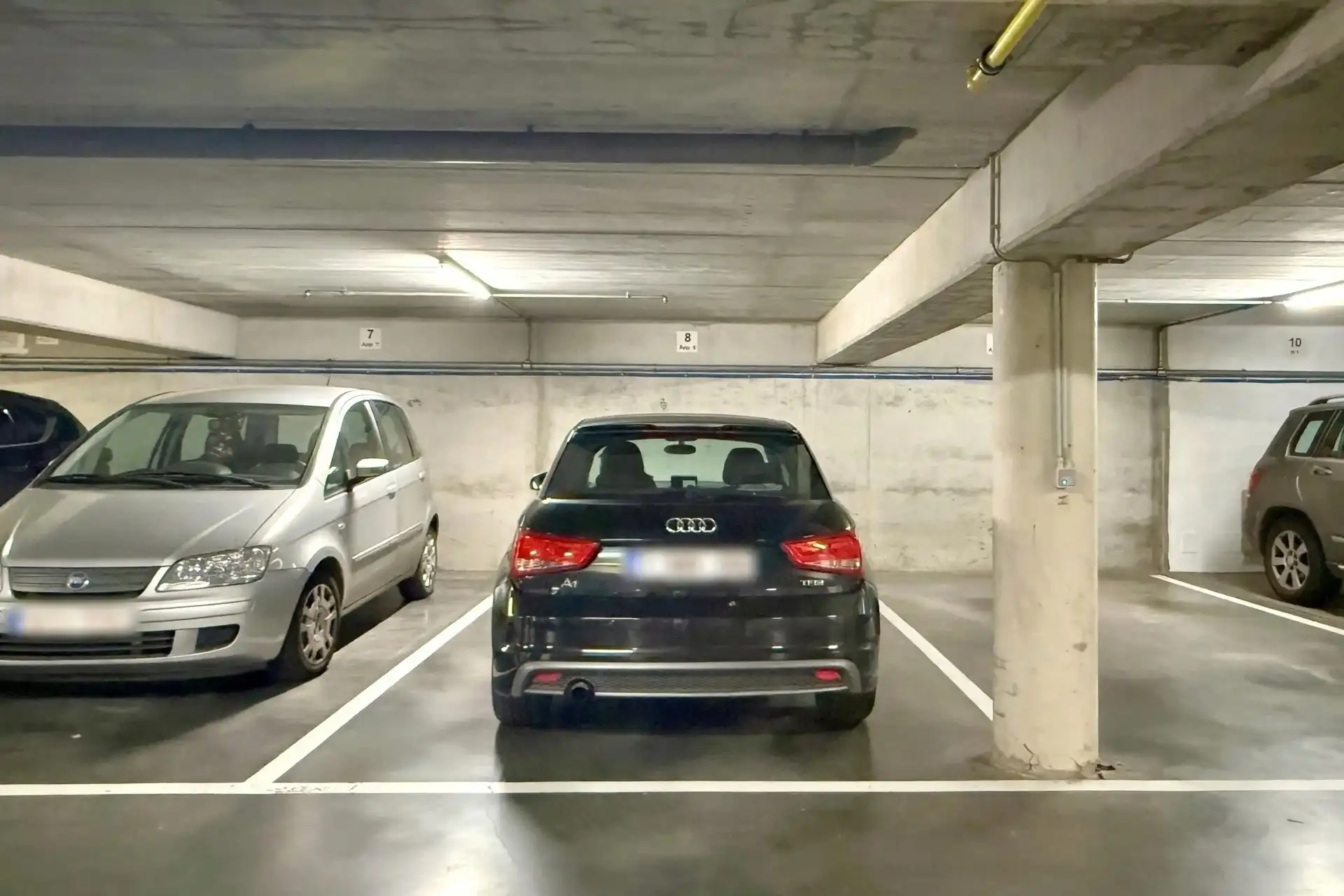 Mooi GV appartement  met terras & parking foto 18