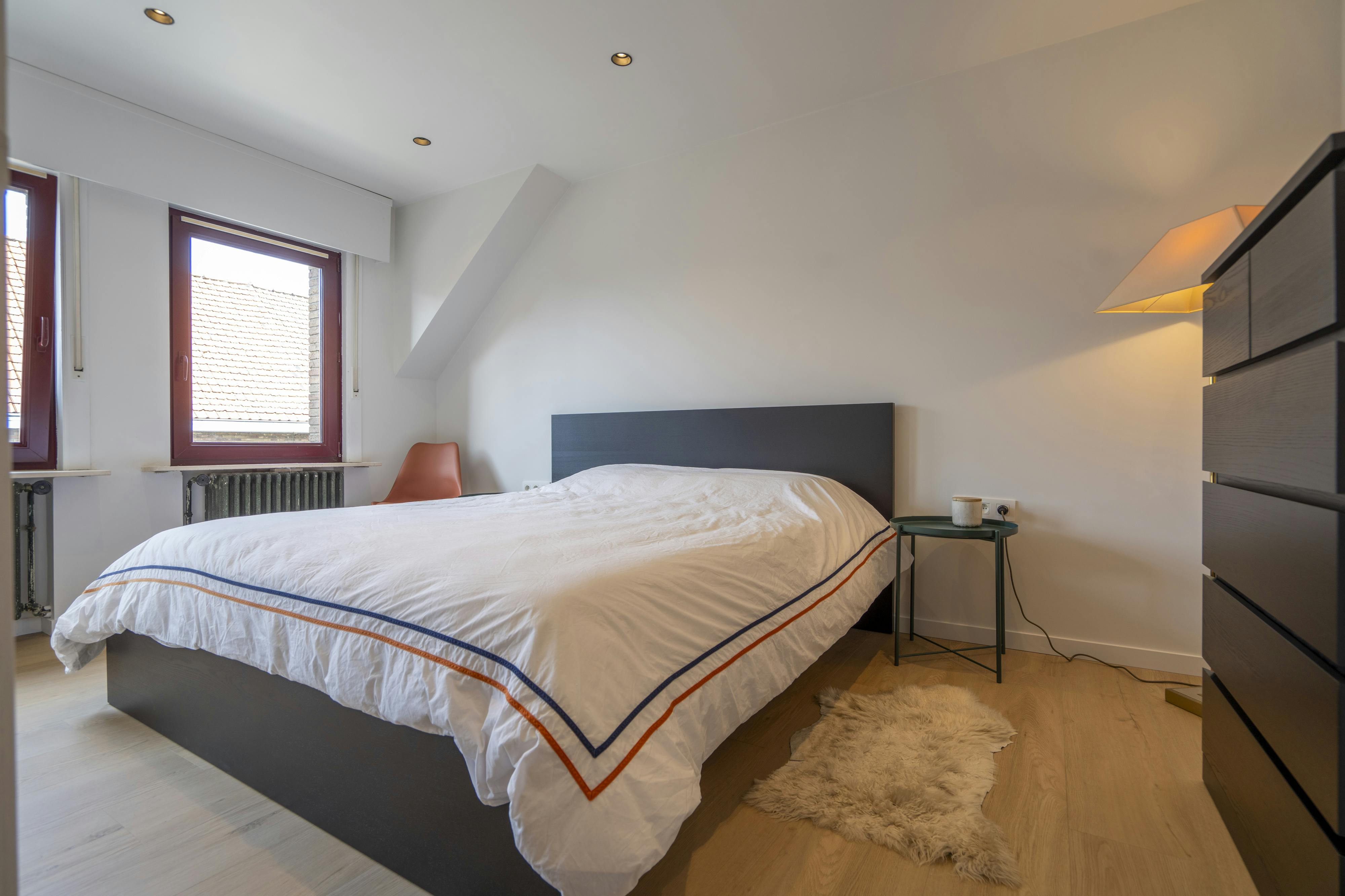 Leuke instapklare bel-etage woning te koop in Wevelgem! foto 12