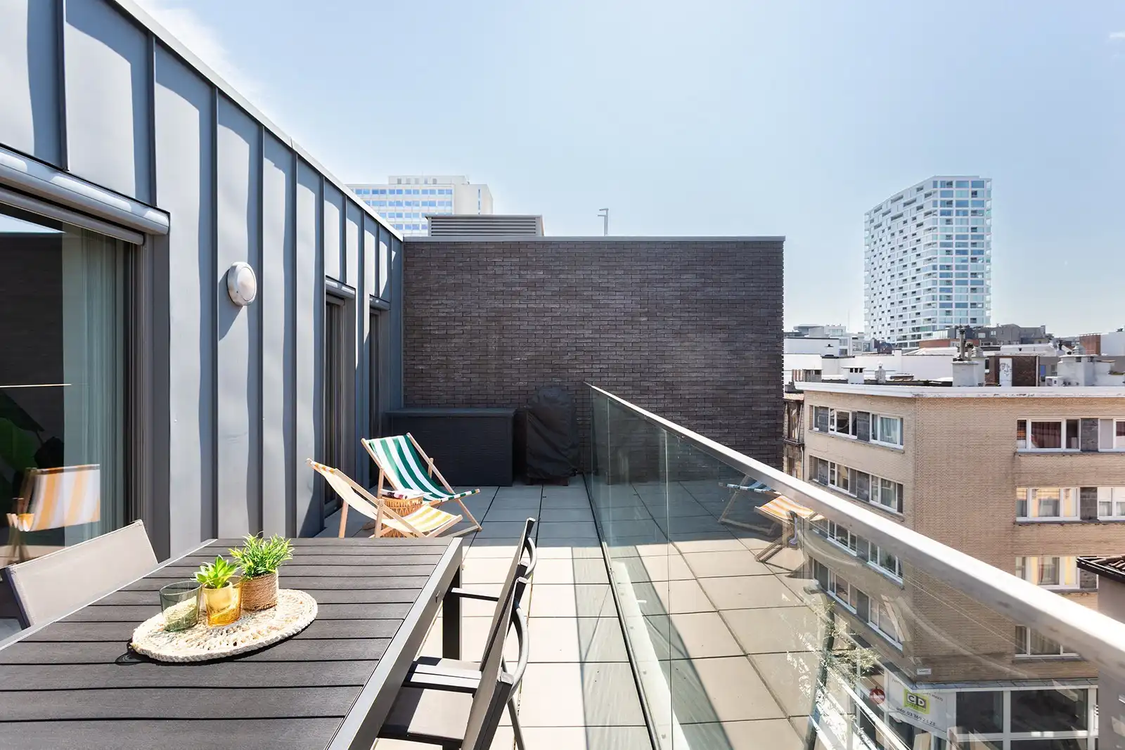 Penthouse met ruime terrassen en prachtige zichten!  foto 7