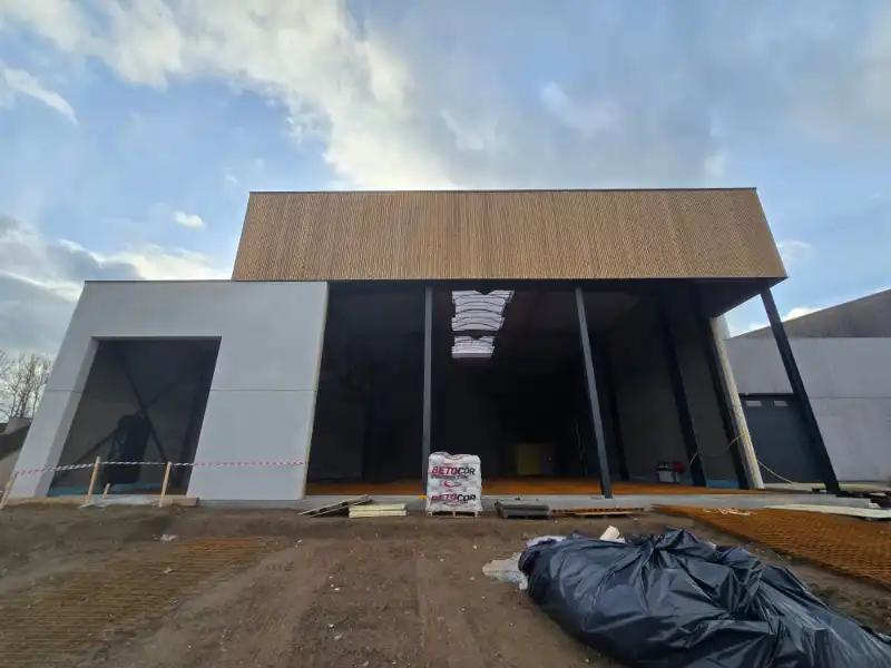 Nieuwbouw KMO-unit te huur foto {{pictureIndex}}