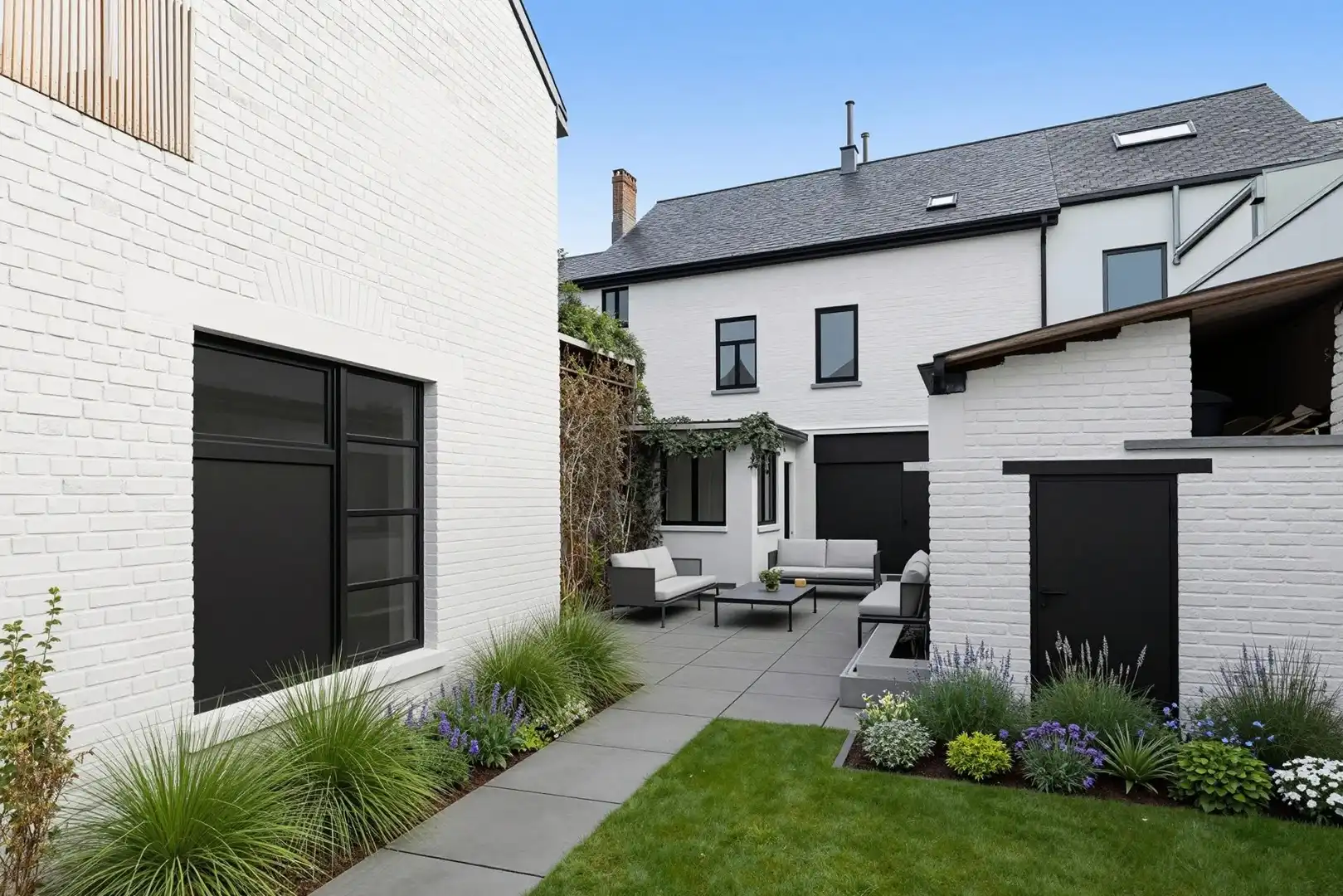 Ruime renovatiewoning met veel potentieel foto 21