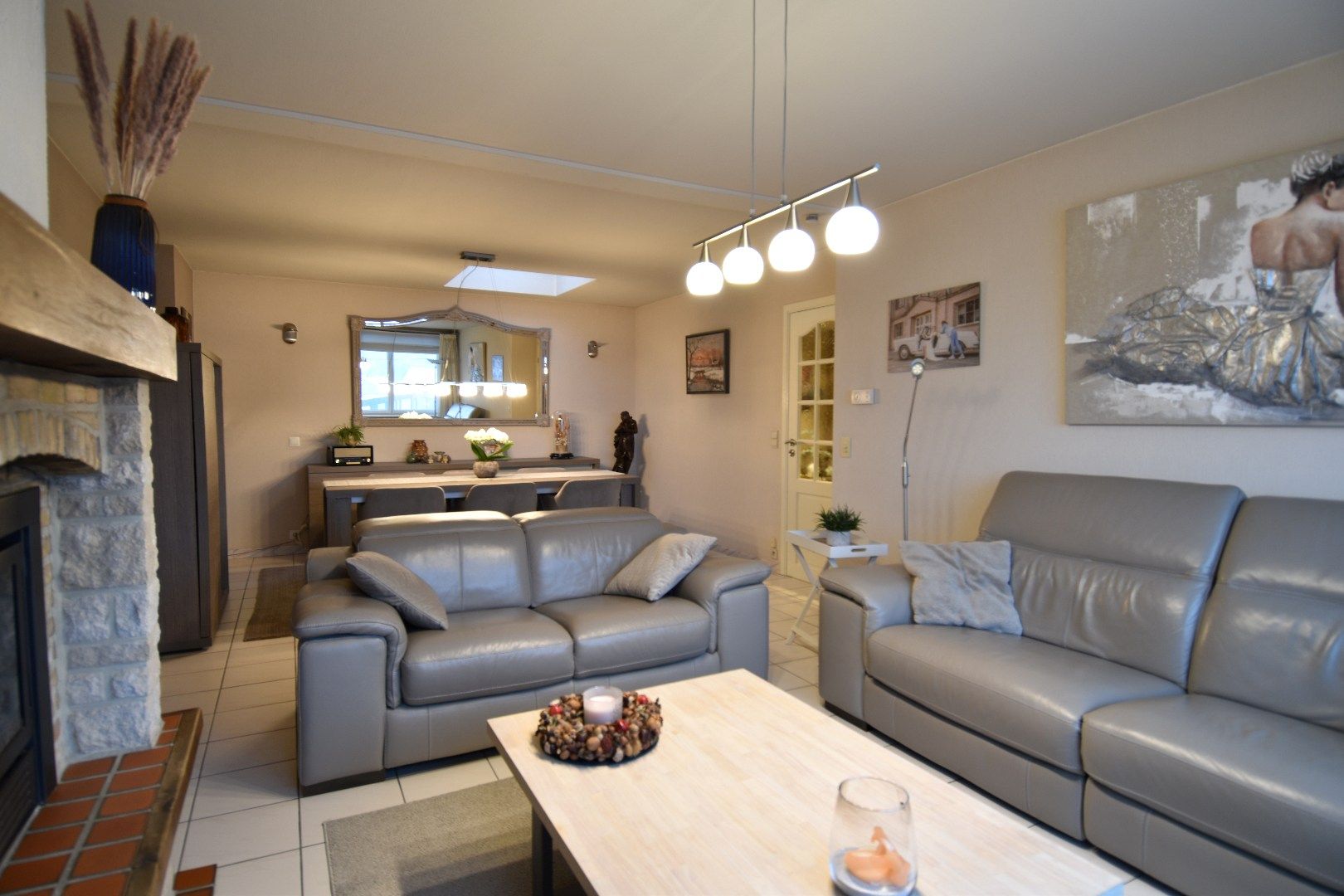 Dubbele opslagruimte (466 m²) met telkens een bovenliggend woongedeelte te koop in Kuurne foto 7