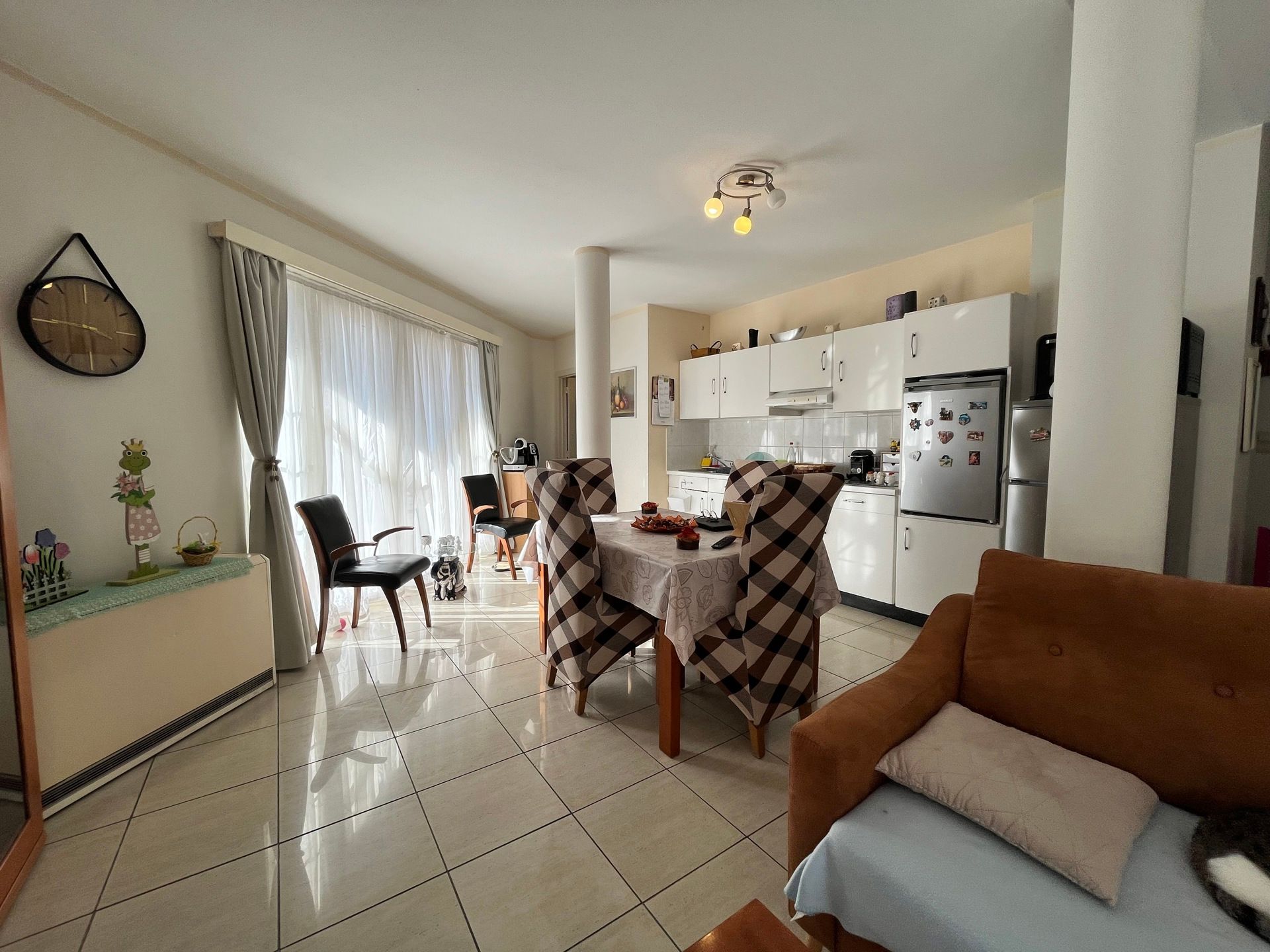 Gelijkvloerse kantoorruimte - 60m² foto 3