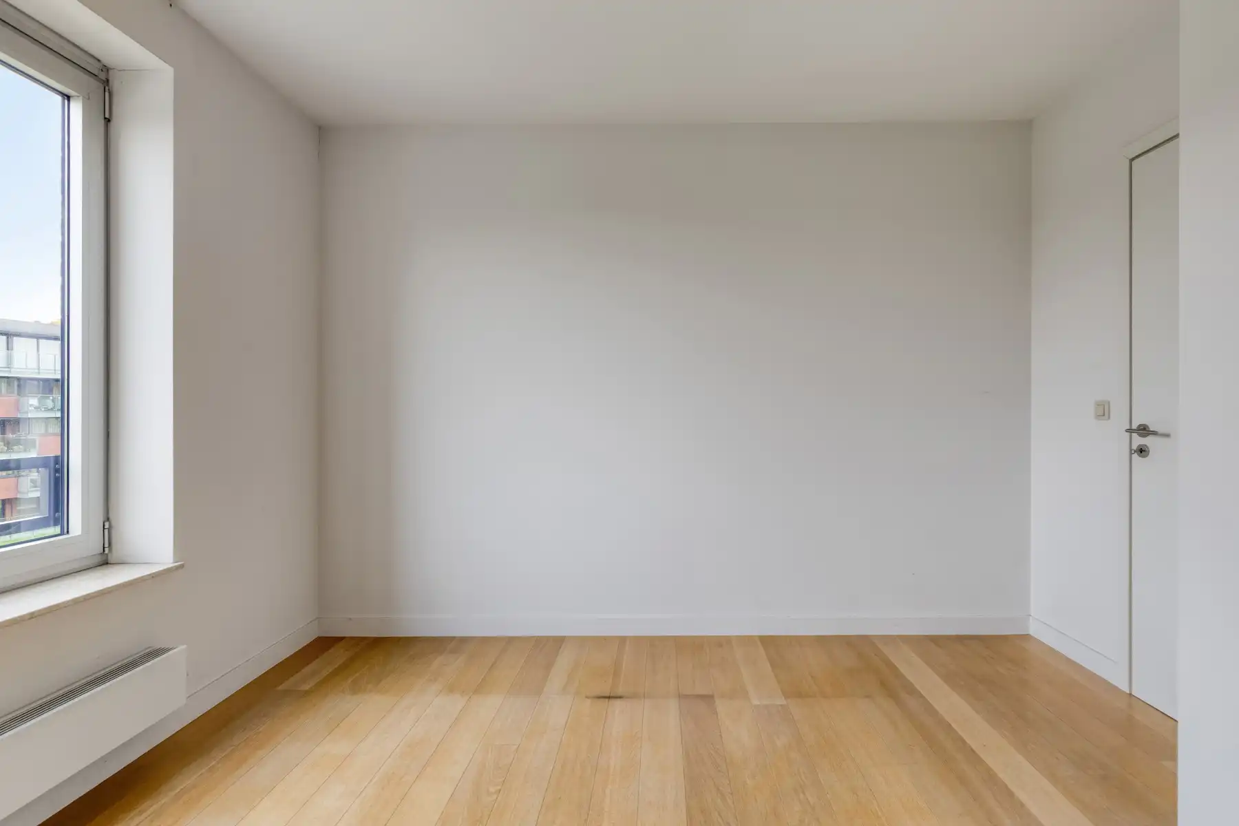 3 slaapkamer, 2 badkamer appartement met terras en parkings foto 19