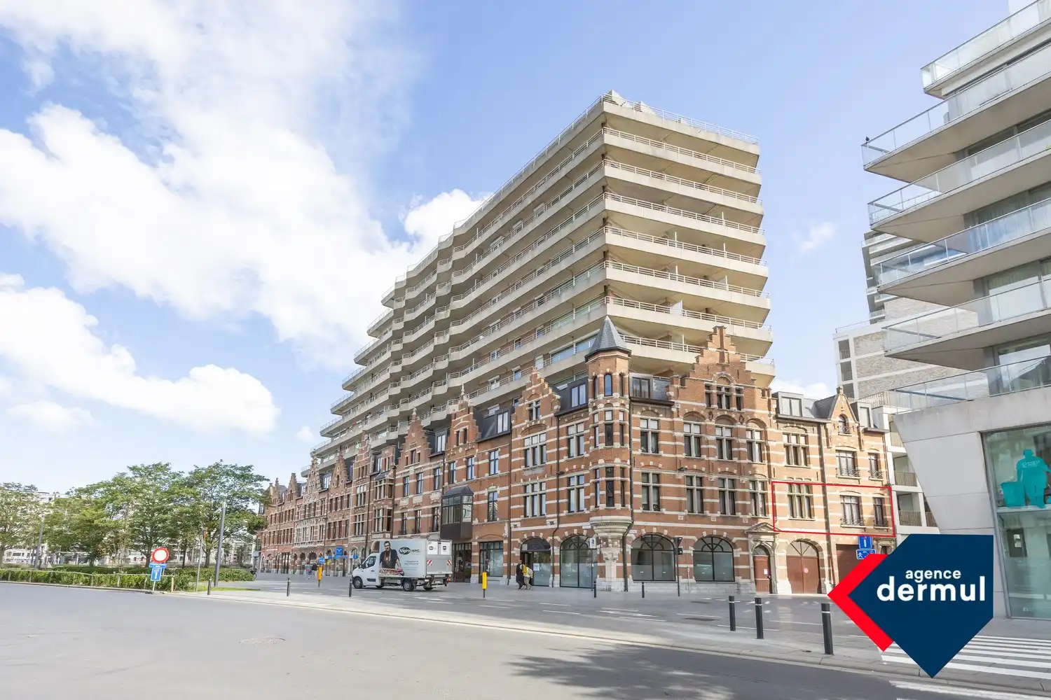 RESIDENTIE MARINA MERCATOR foto {{pictureIndex}}