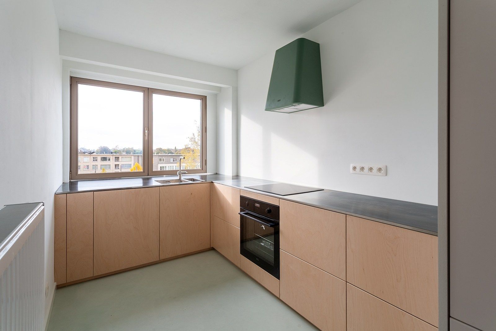 Gerenoveerd instapklaar appartement op gezellige locatie foto 17