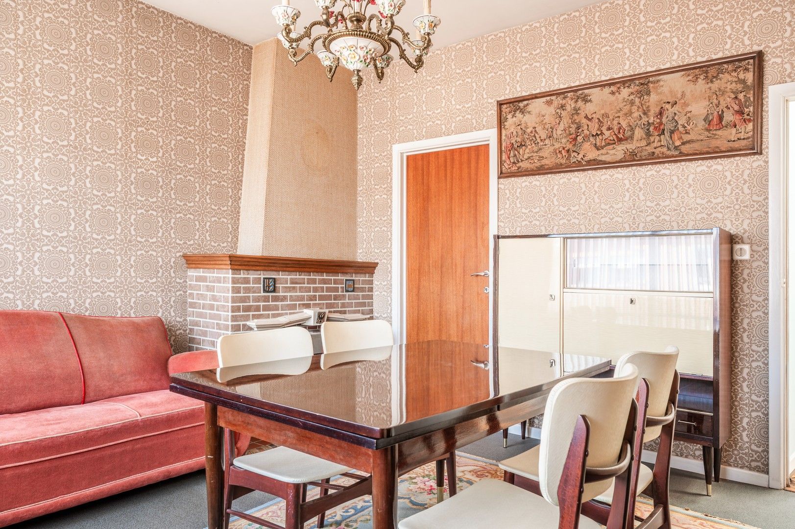 Ruime woning met garage te Burcht foto 21