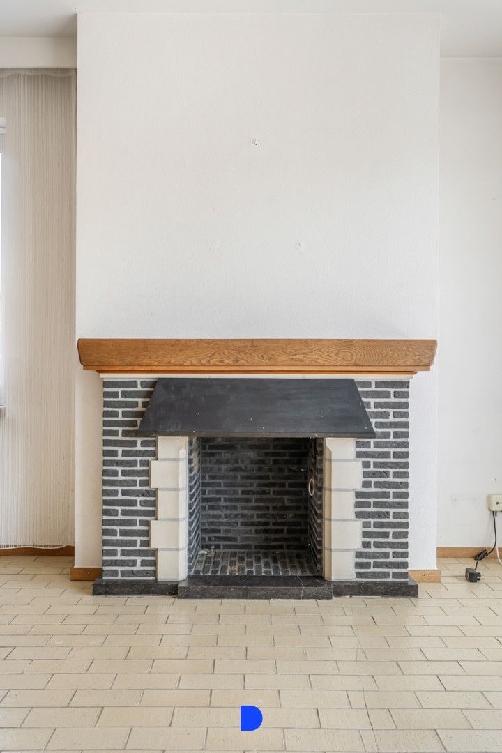 Interessant appartement met 2 slaapkamers en garage! foto 9
