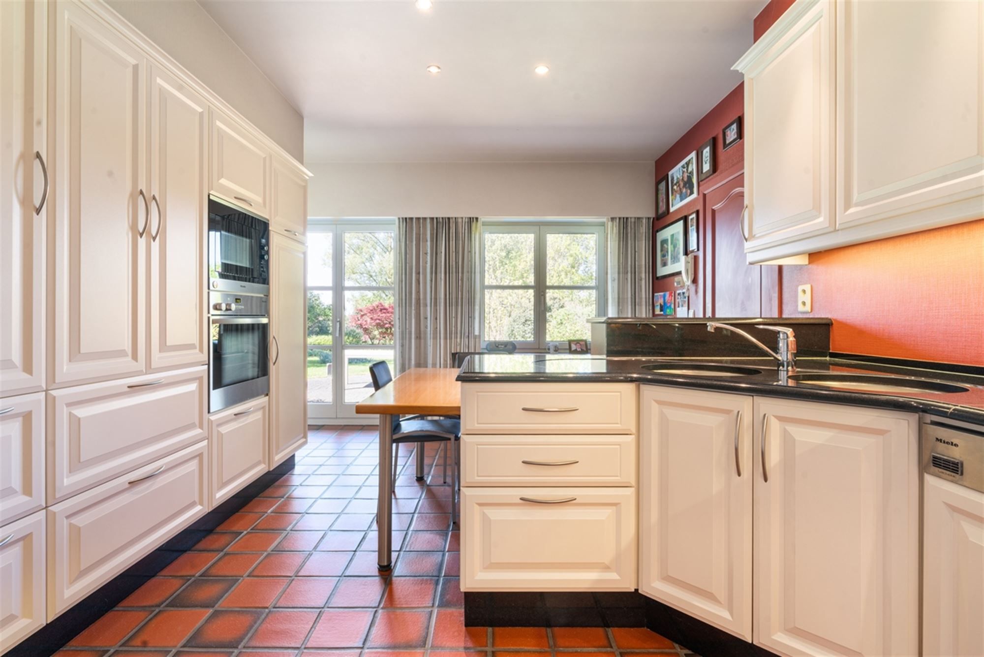 Charmante instapklare VILLA op een perceel van 2.700m² foto 13