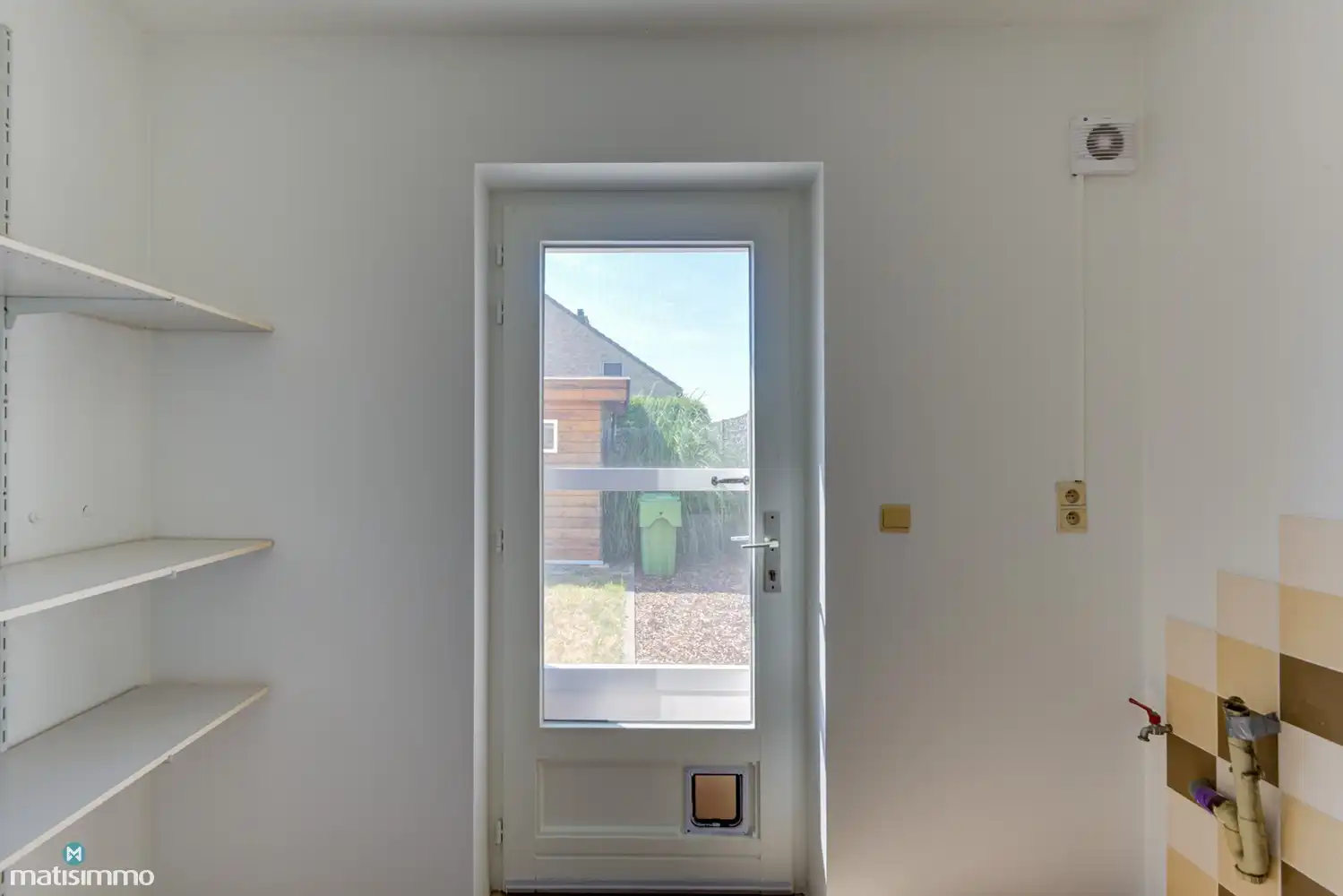 RUSTIG GELEGEN EENGEZINSWONING MET 3 SLAAPKAMERS, RUIME TUIN EN GARAGE TE VLIERMAAL foto 23