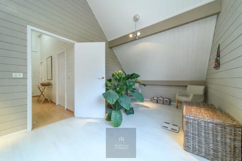 Charmante Mi Casa-villa op 1271m² op slechts 400 meter van zee. foto 22