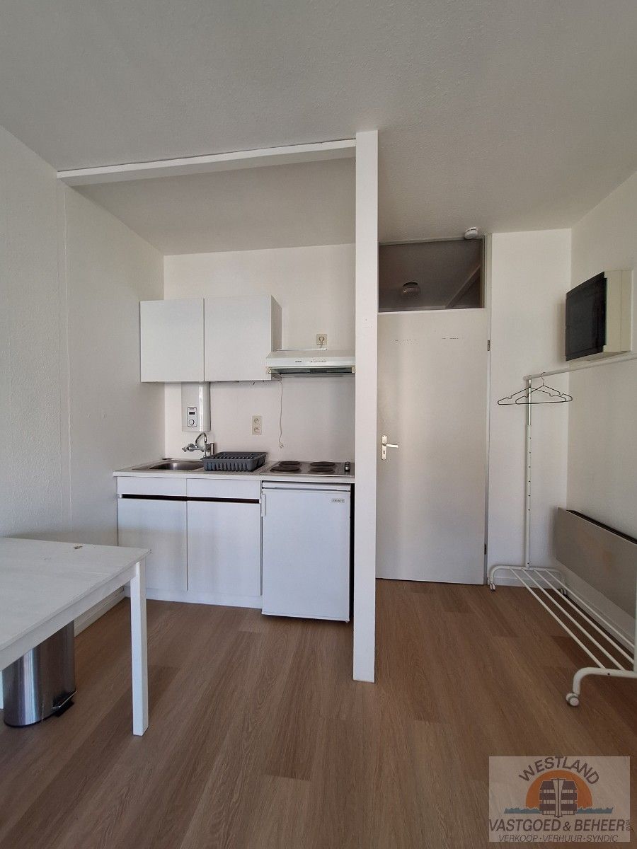 Lichtrijke studio foto 4