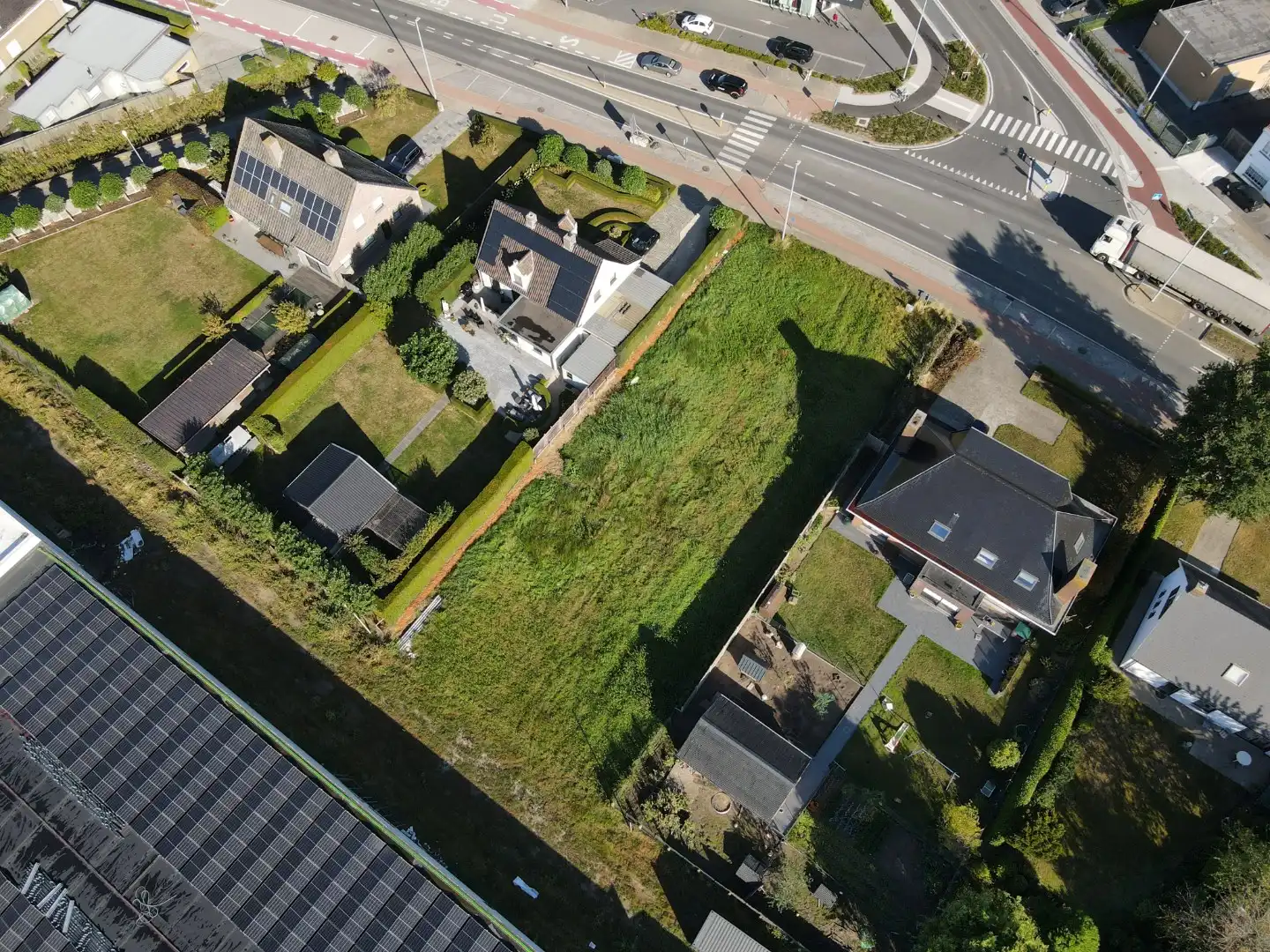 Ruime landelijke nieuwbouwwoningen (> 563 m²) op centrale ligging nabij centrum Zedelgem foto 7