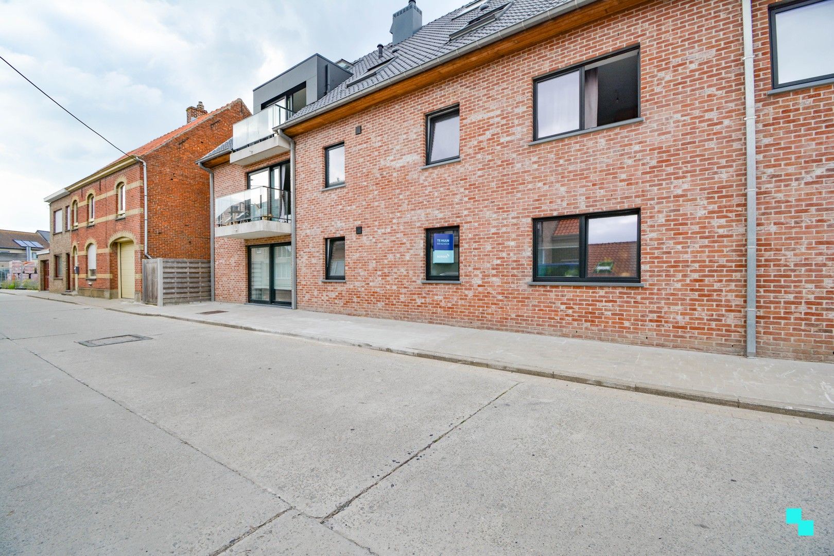 Ruim duplex appartement in hartje Langemark foto 17