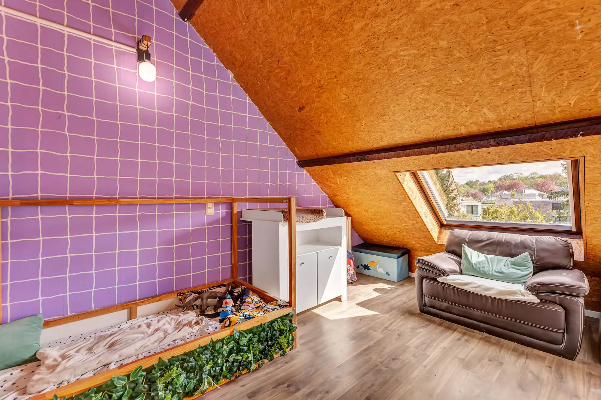 Gerenoveerde woning met tuin en 3 slpks in Halle foto 12