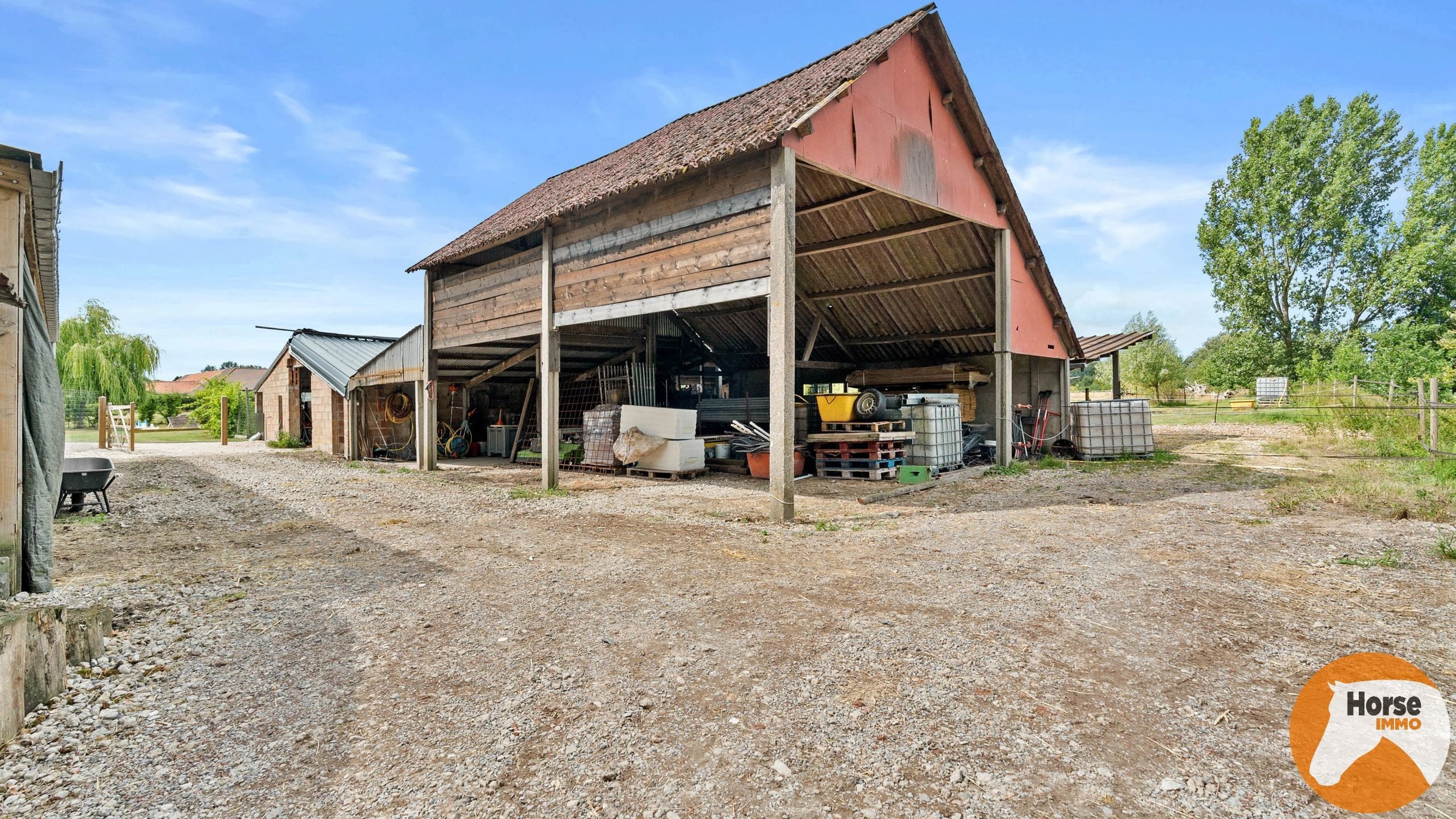 GEETBETS - Gerenoveerde woning met paardenfaciliteiten foto 27