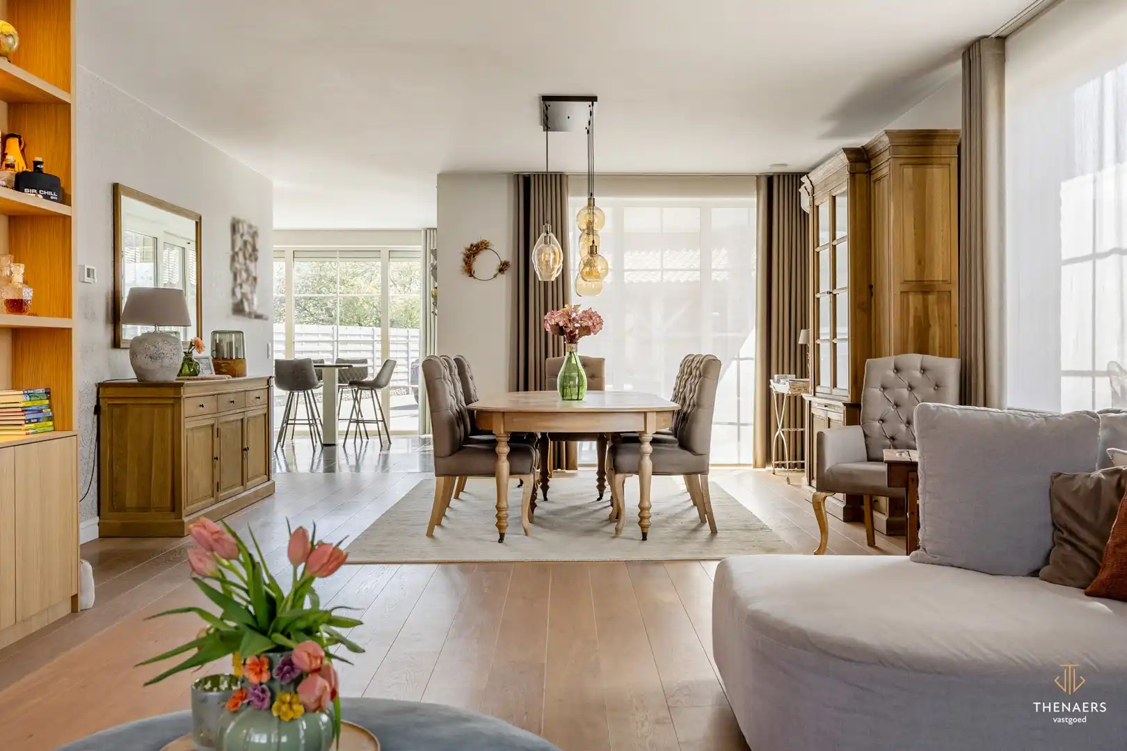 Stijlvolle pastoriewoning met ruimte, comfort en een prachtig afgewerkt geheel in Sint-Truiden. foto 4