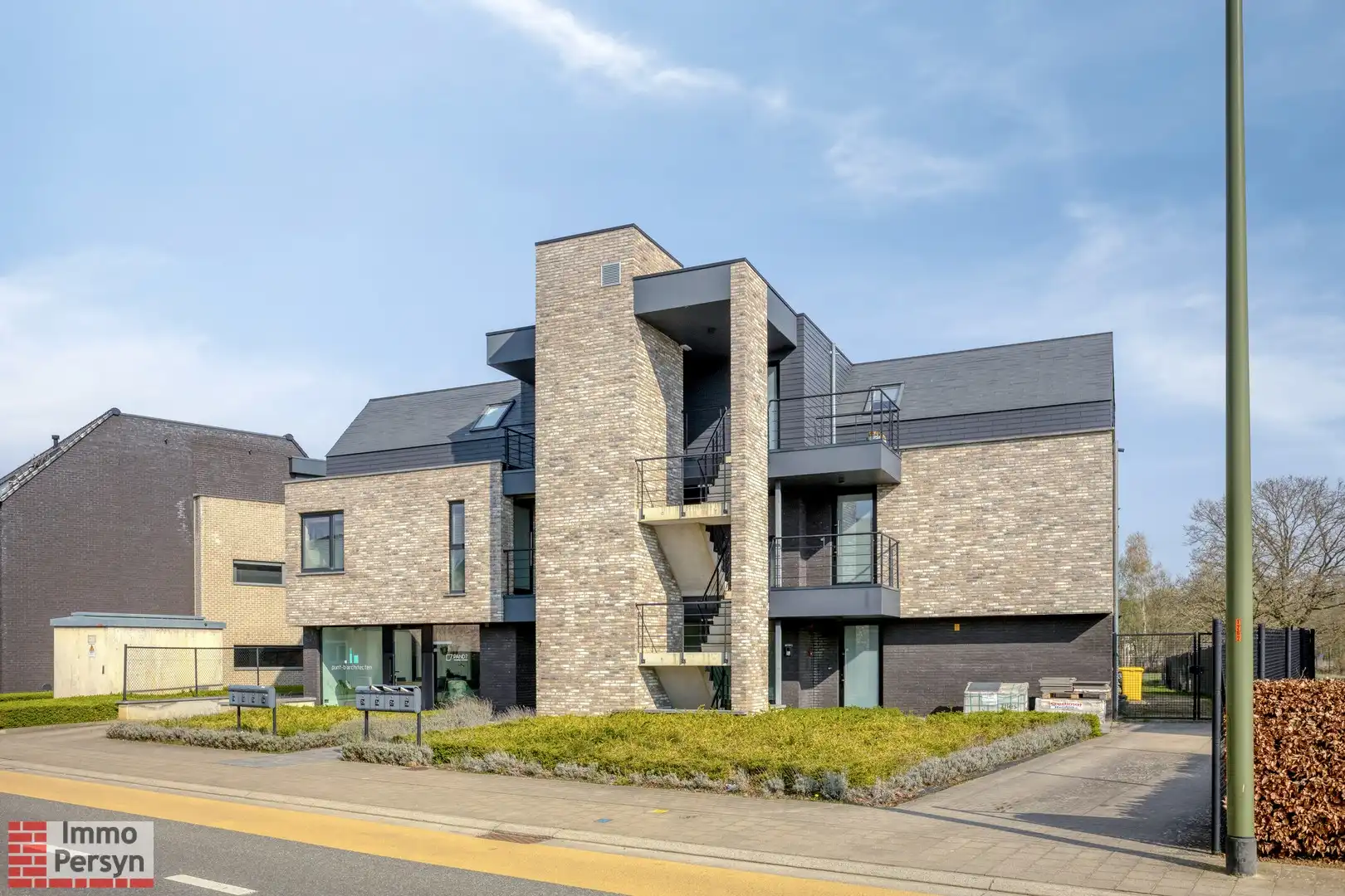 Modern handelspand met tuin te koop in Tielt-Winge foto 24