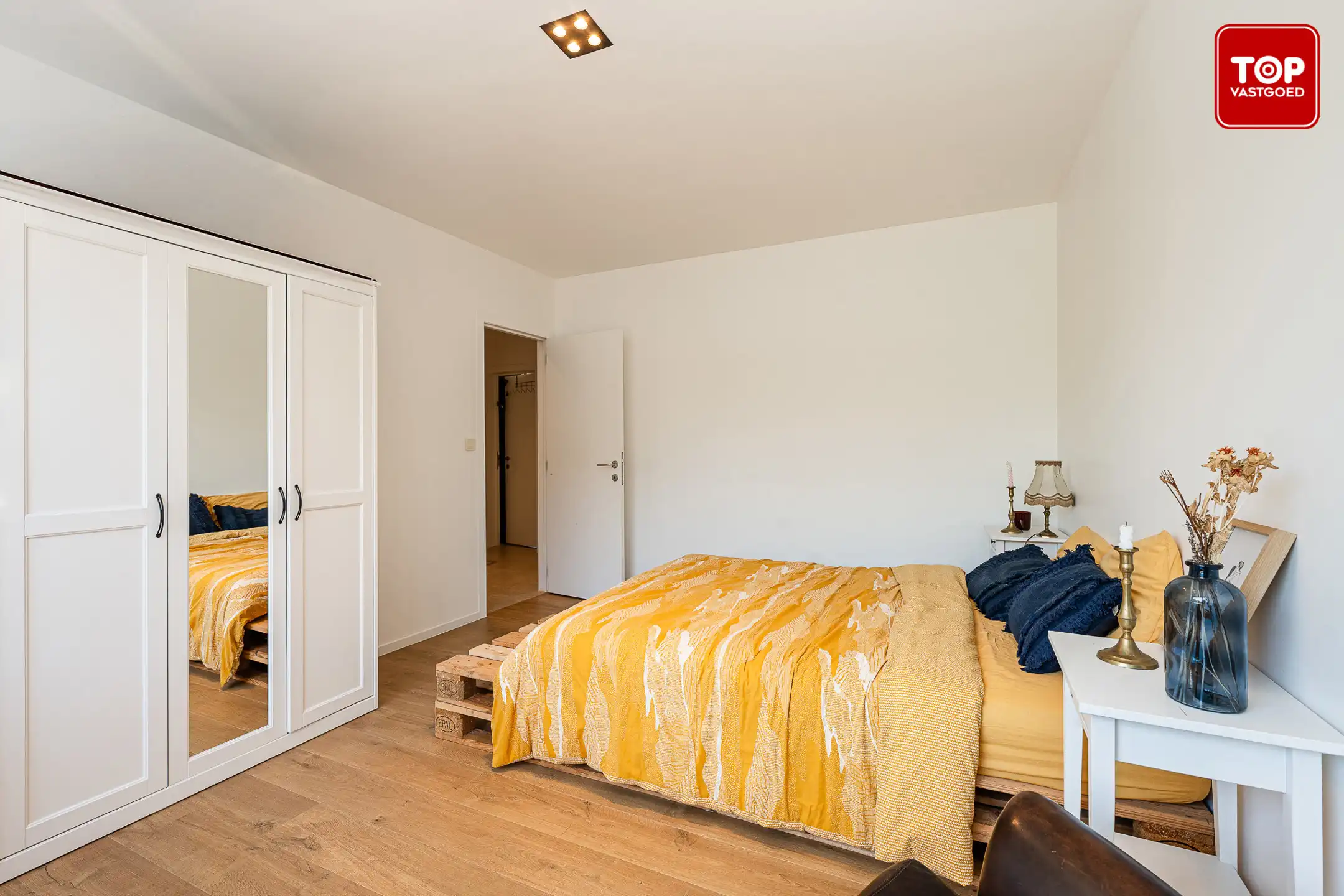 Totaal gerenoveerde woning (2021) met 4 slaapkamers. foto 19