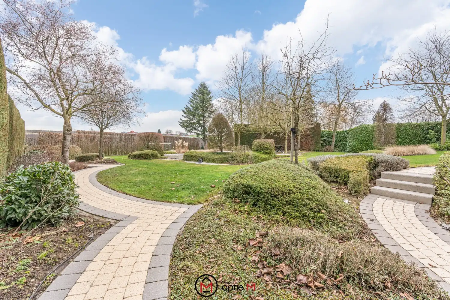 Ruime villa te koop in Glabbeek op een prachtig perceel van 22a96 foto 3