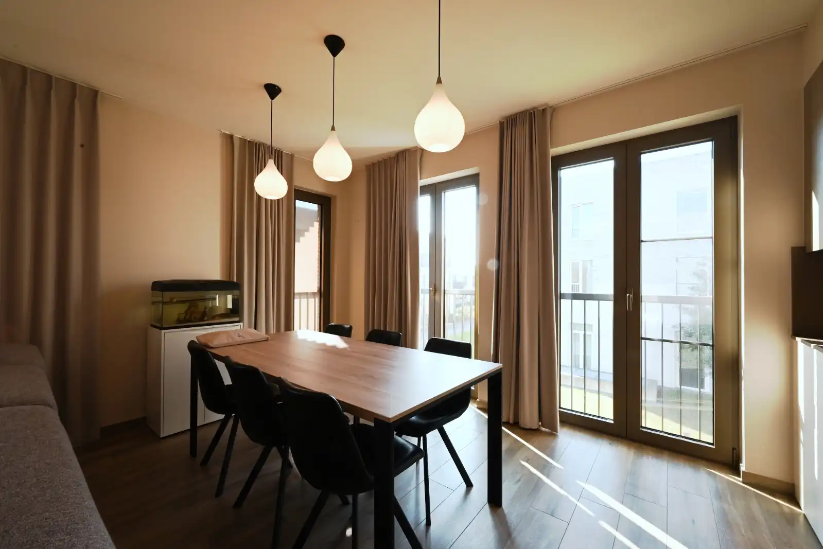 Prachtig afwerkt appartement op uitstekende locatie foto 2