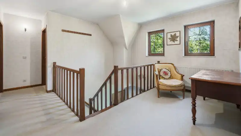 Mooi gelegen villa 330m² op 28 are tegenover natuur-wandelgebied foto 17