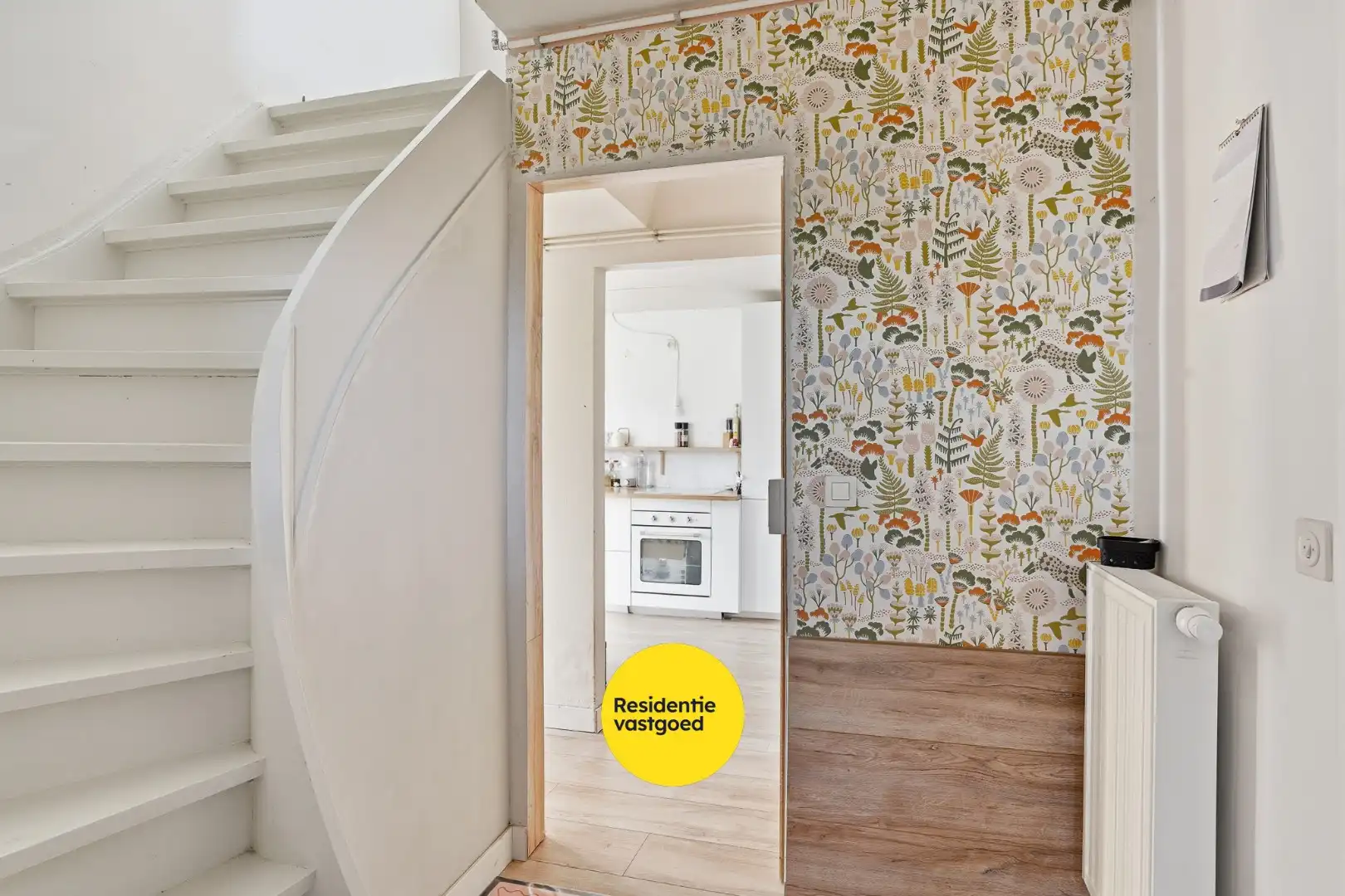 Halfopen bebouwing in een rustige woonwijk te Loppem foto 9