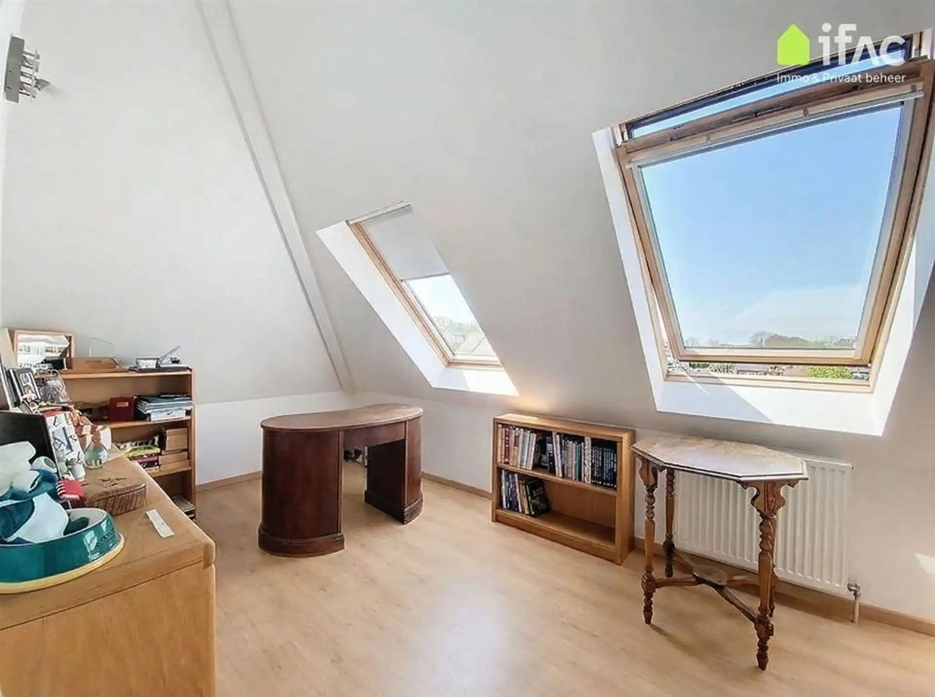 Ruime villa 6 slpks, 2 bureaus, 5 badkamers op +/-17are foto 29