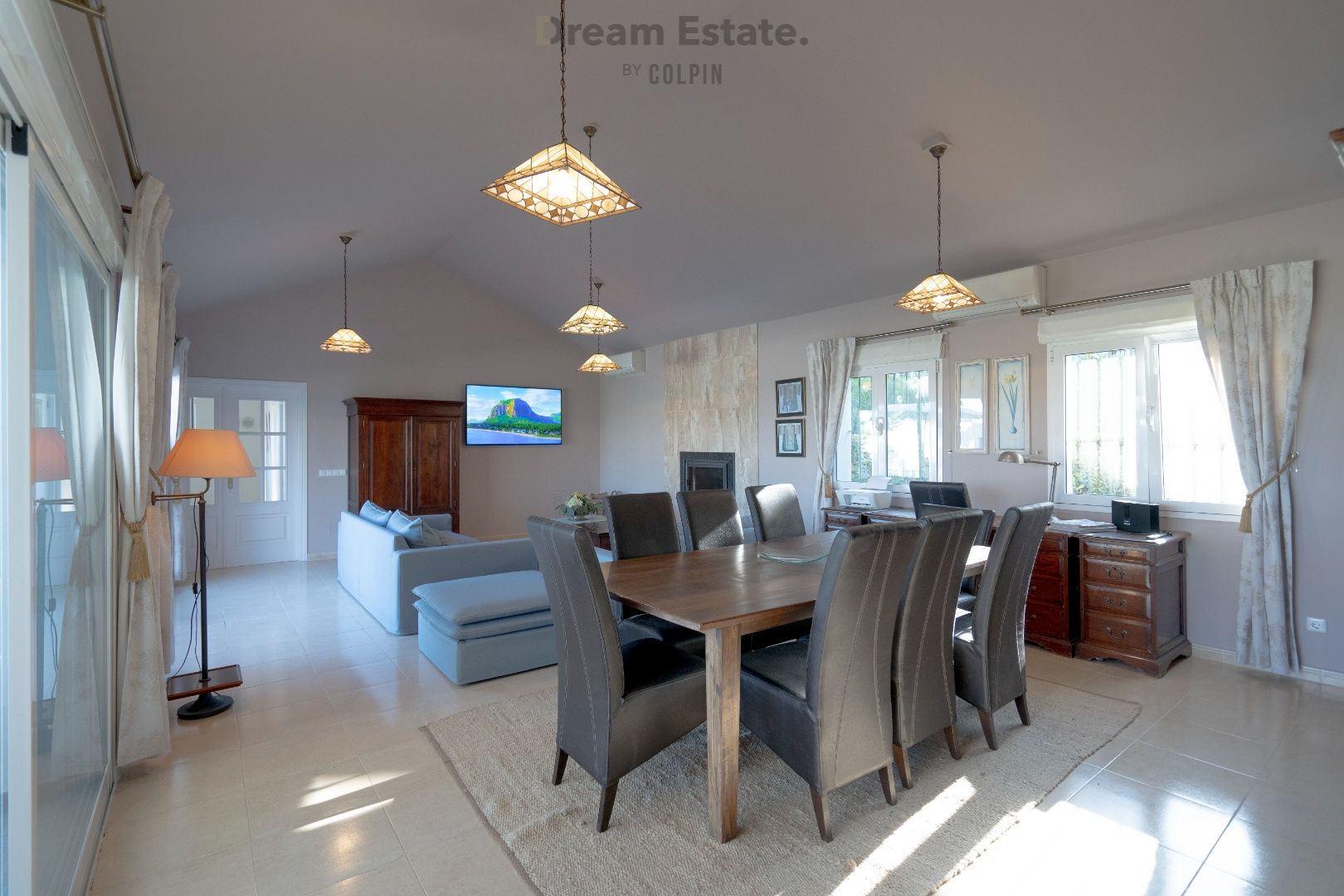 Fantastische villa met unieke verzichten en grote tuin foto 5