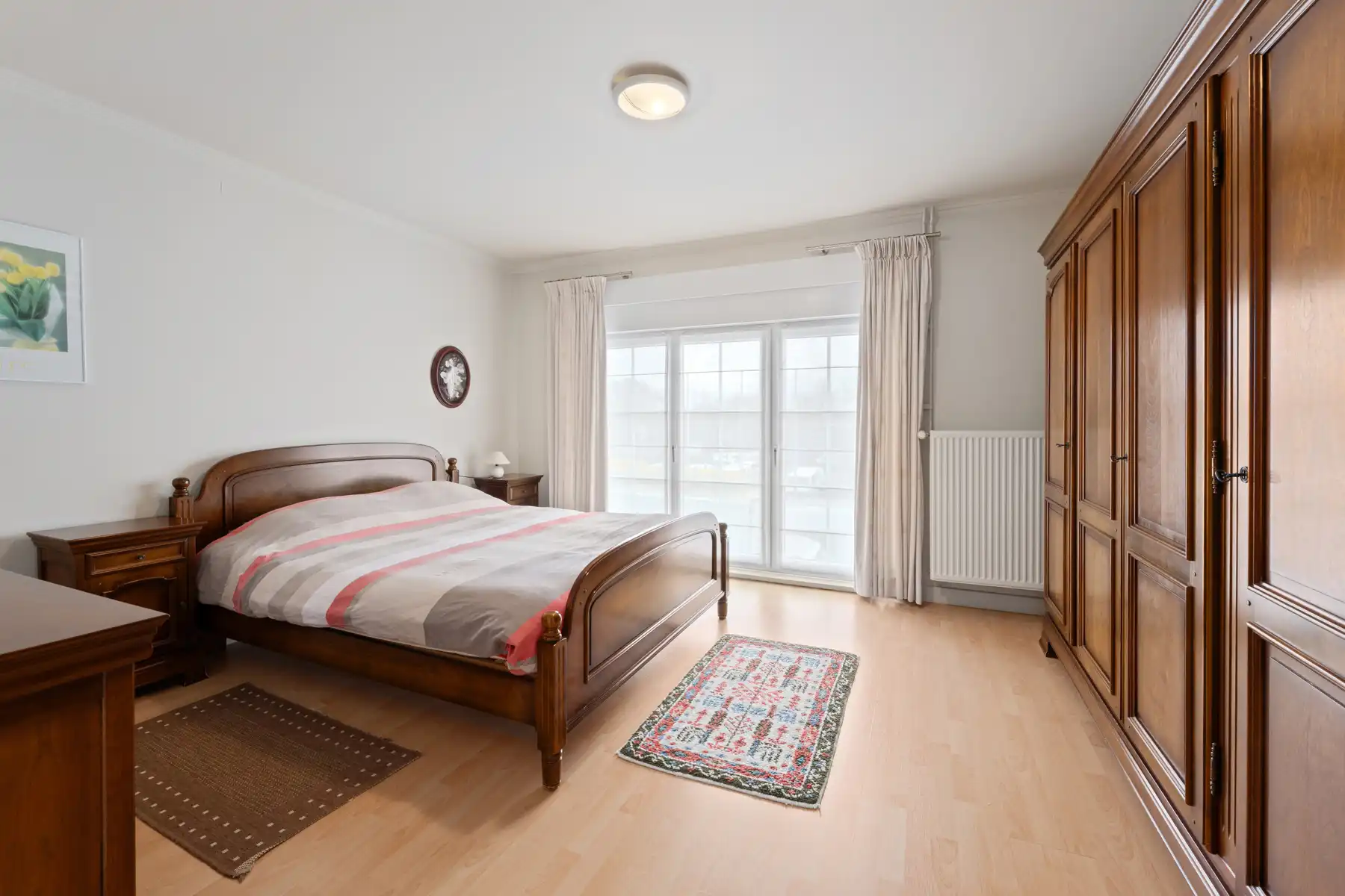 Centraal gelegen uitstekend onderhouden eigendom  foto 13