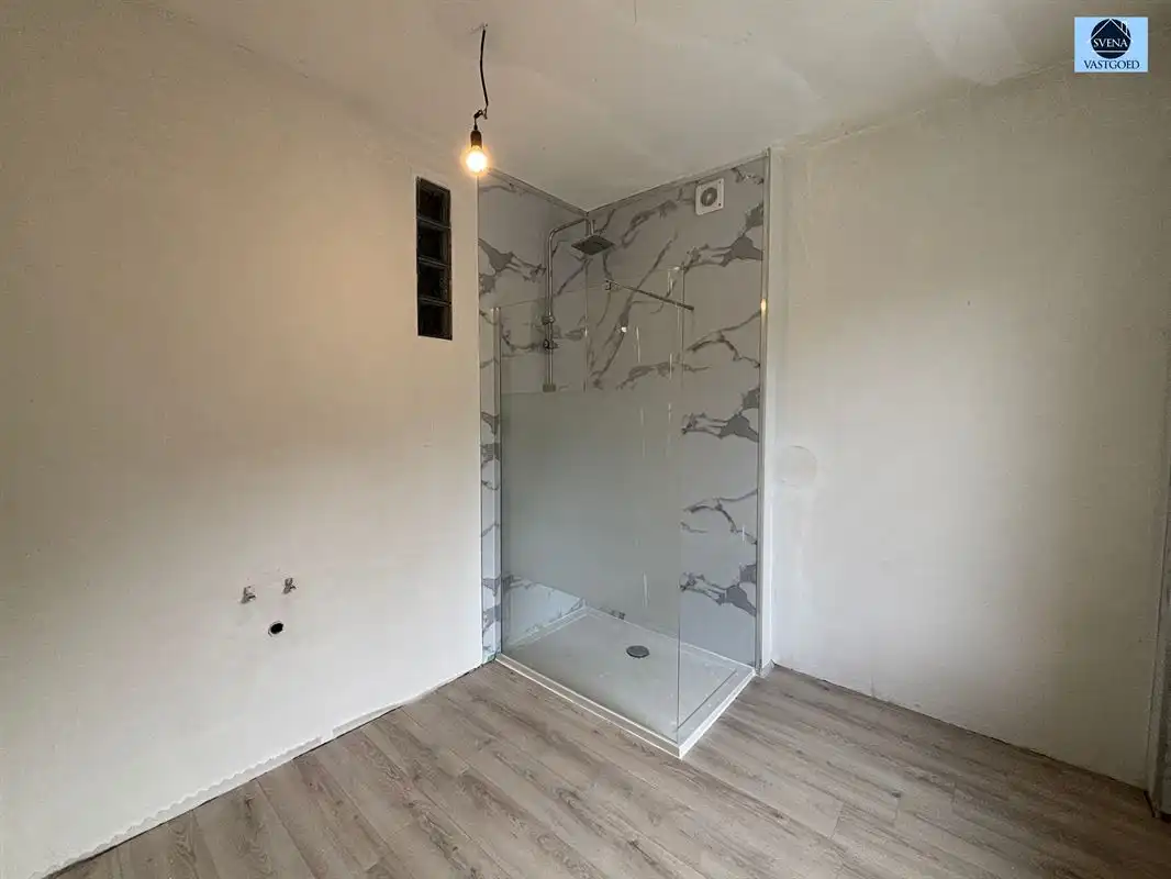 LEUKE STARTERSWONING MET 3 SLAAPKAMERS EN TUIN foto 8