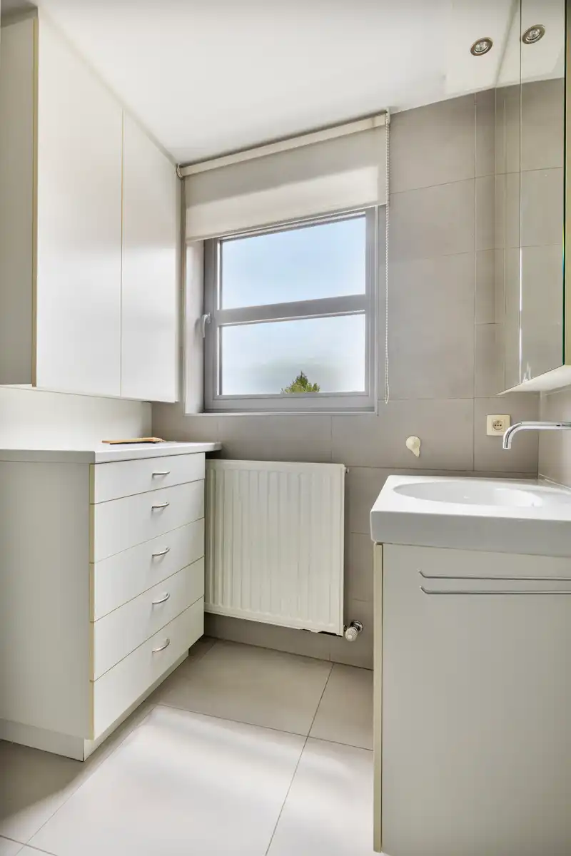 OPTIE Goed onderhouden appartement op eerste verdieping met garage foto 18