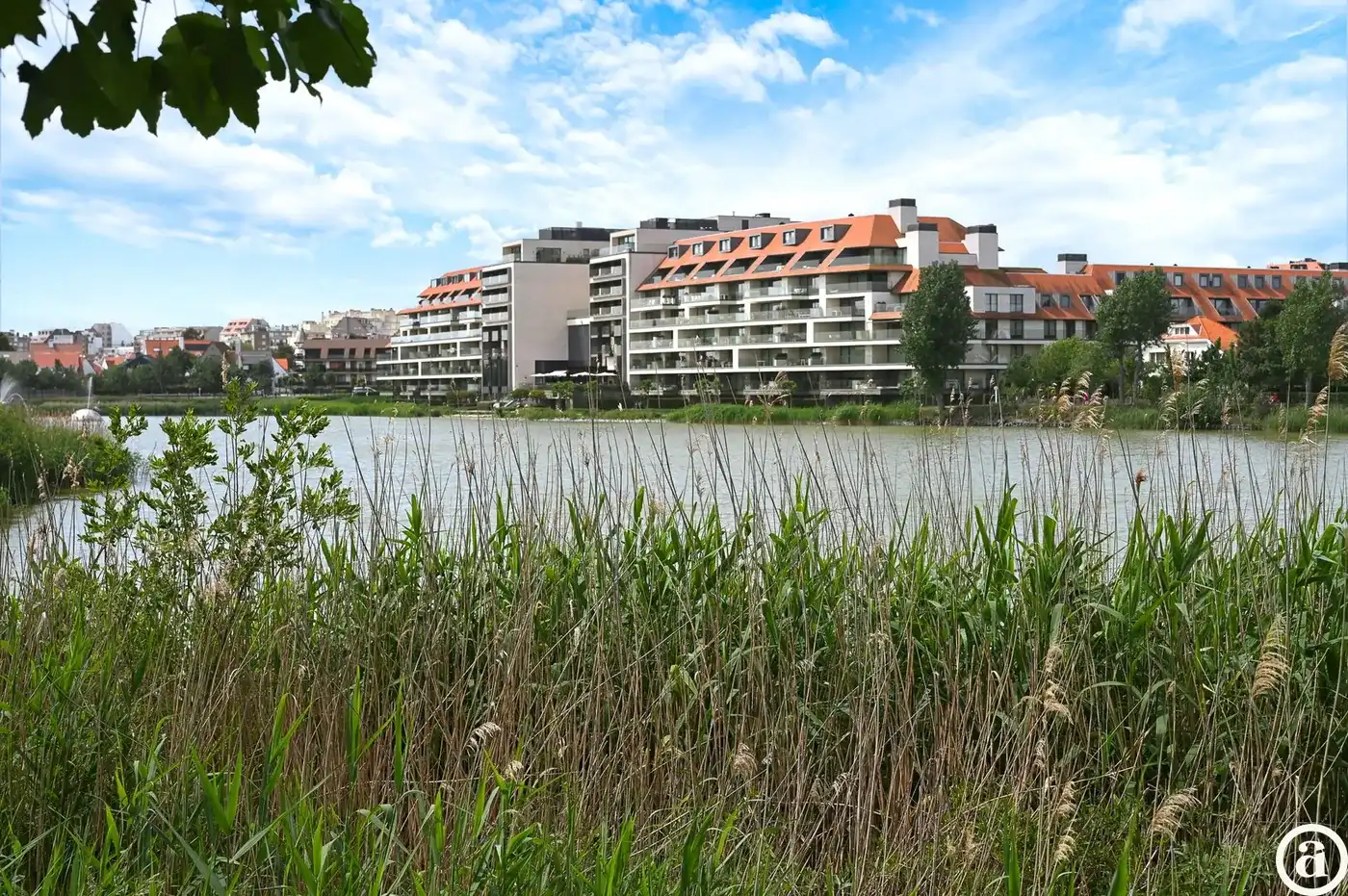 Luxueus appartement (4 slpk) met frontaal zicht op Zegemeer. foto 34