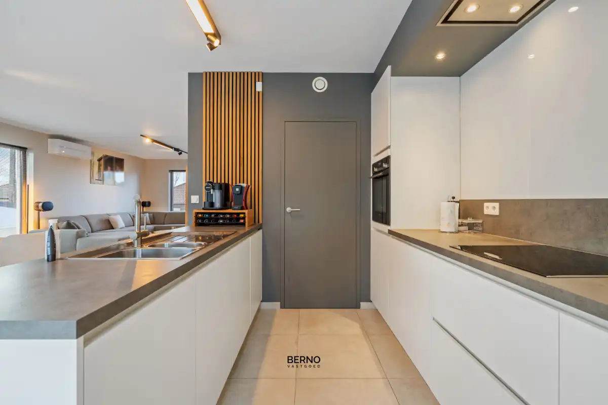 Instapklare HOB met tuinkantoor in Zottegem foto 8