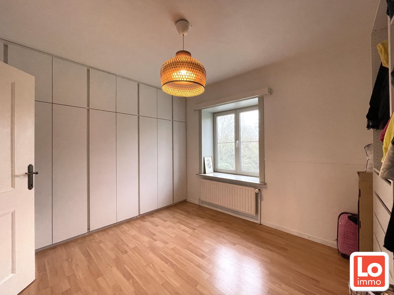 Alleenstaande ruime woning met 4 slaapkamers foto 13