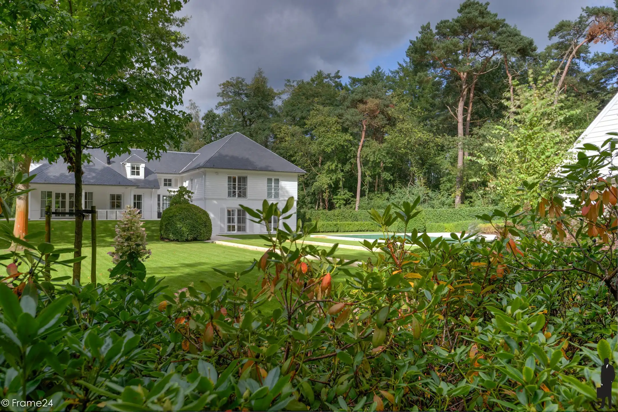 Prachtige villa + riant poolhouse op ca. 3.608m² foto 12