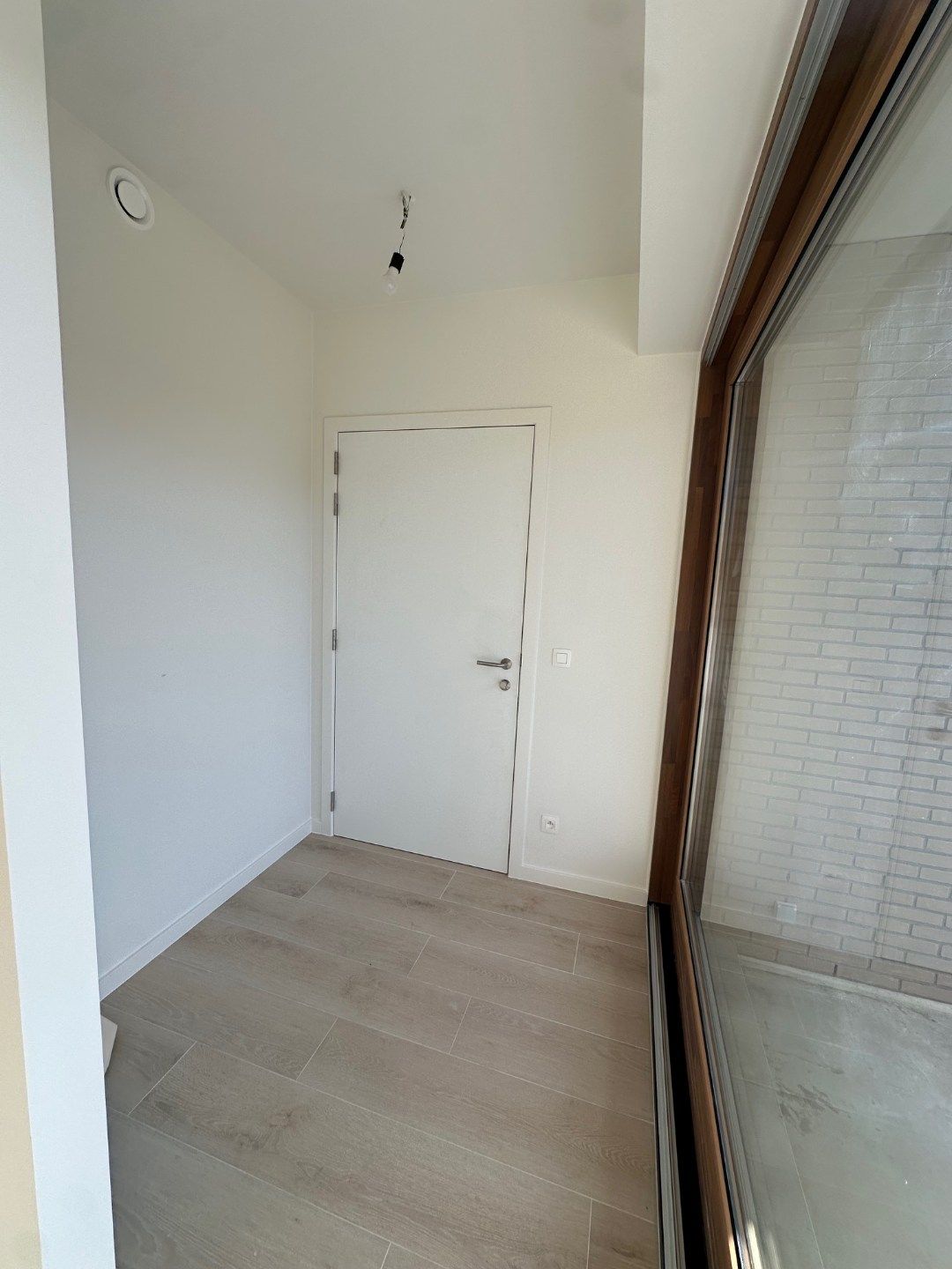 Prachtig nieuwbouwappartement met 2 slk, 2 terrassen en parking foto 5