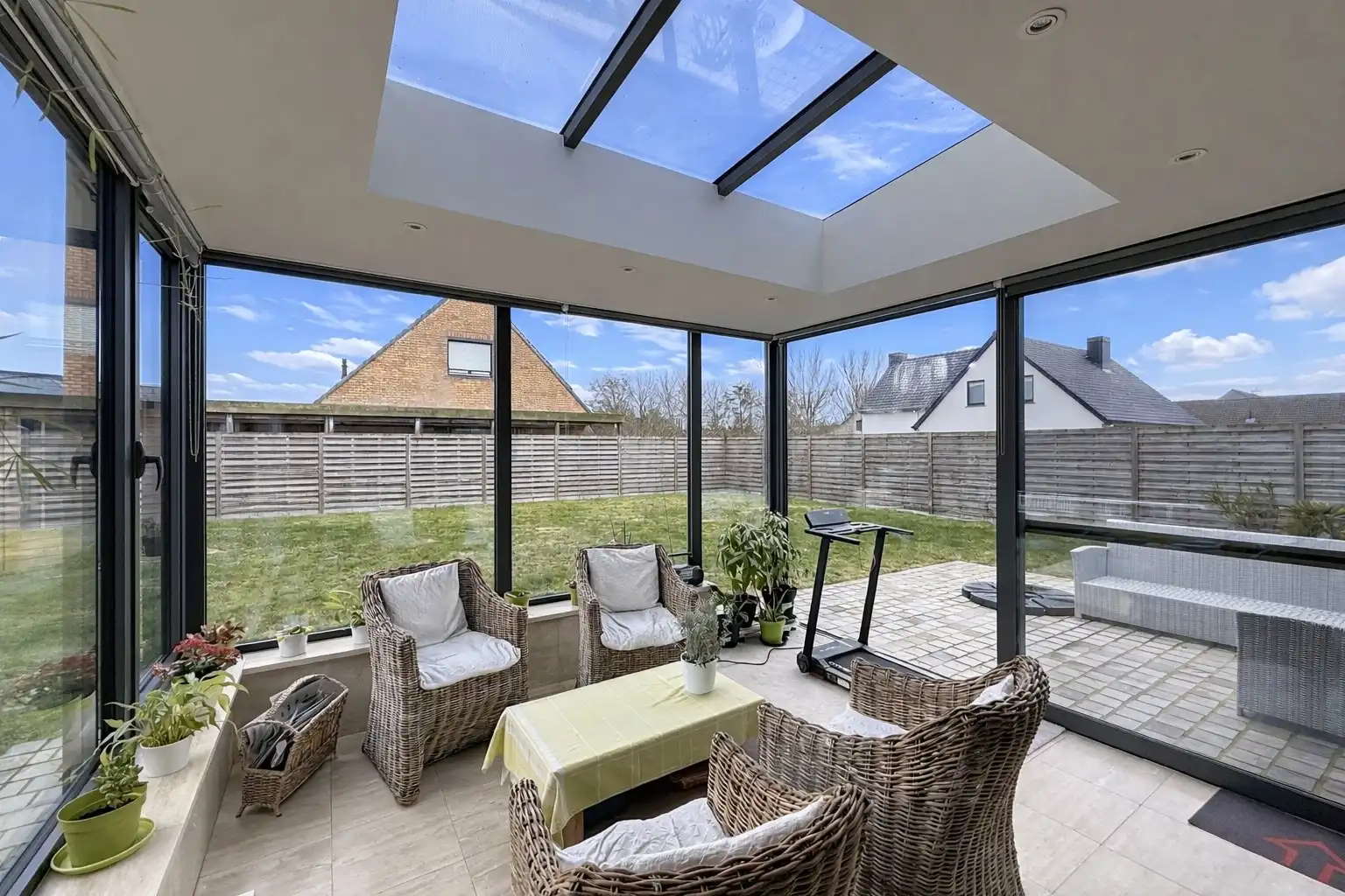 Villa nabij de jachthaven op toplocatie van Nieuwpoort foto 3