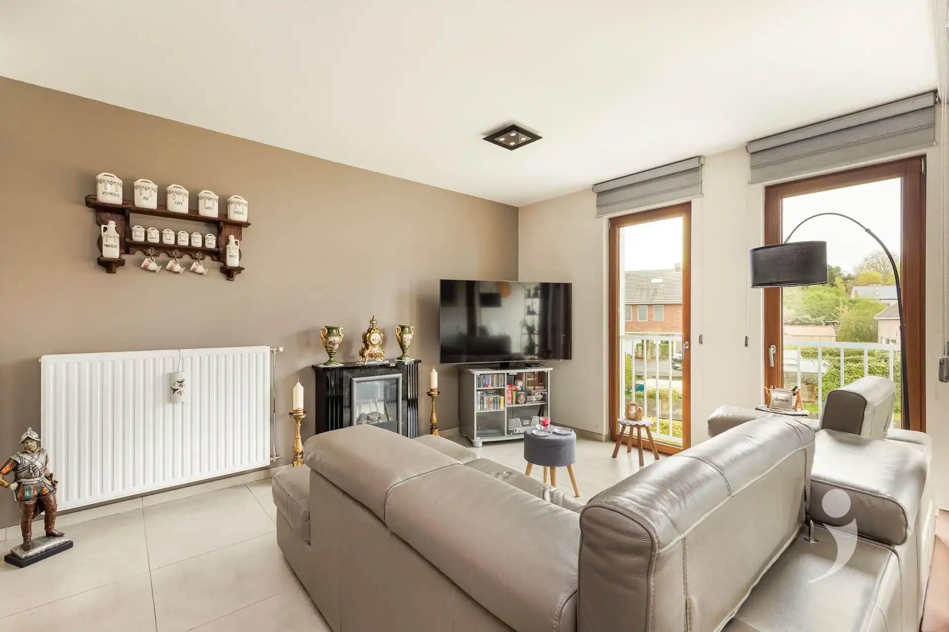 Recent appartement met 2 slaapkamers, parkeerplaats en kelderberging foto 15