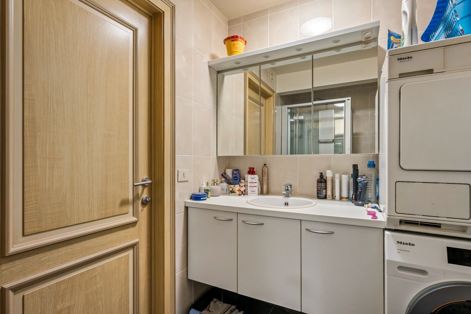 Prachtig appartement met 2 slaapkamers en 2 terrassen. foto 13