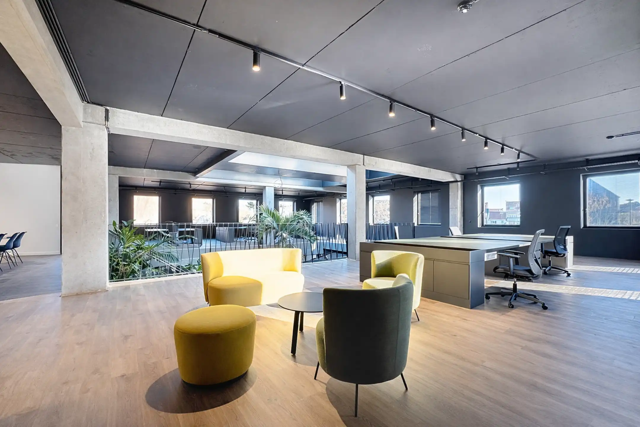 Uitzonderlijke magazijnen en kantoren in Wemmel foto 7