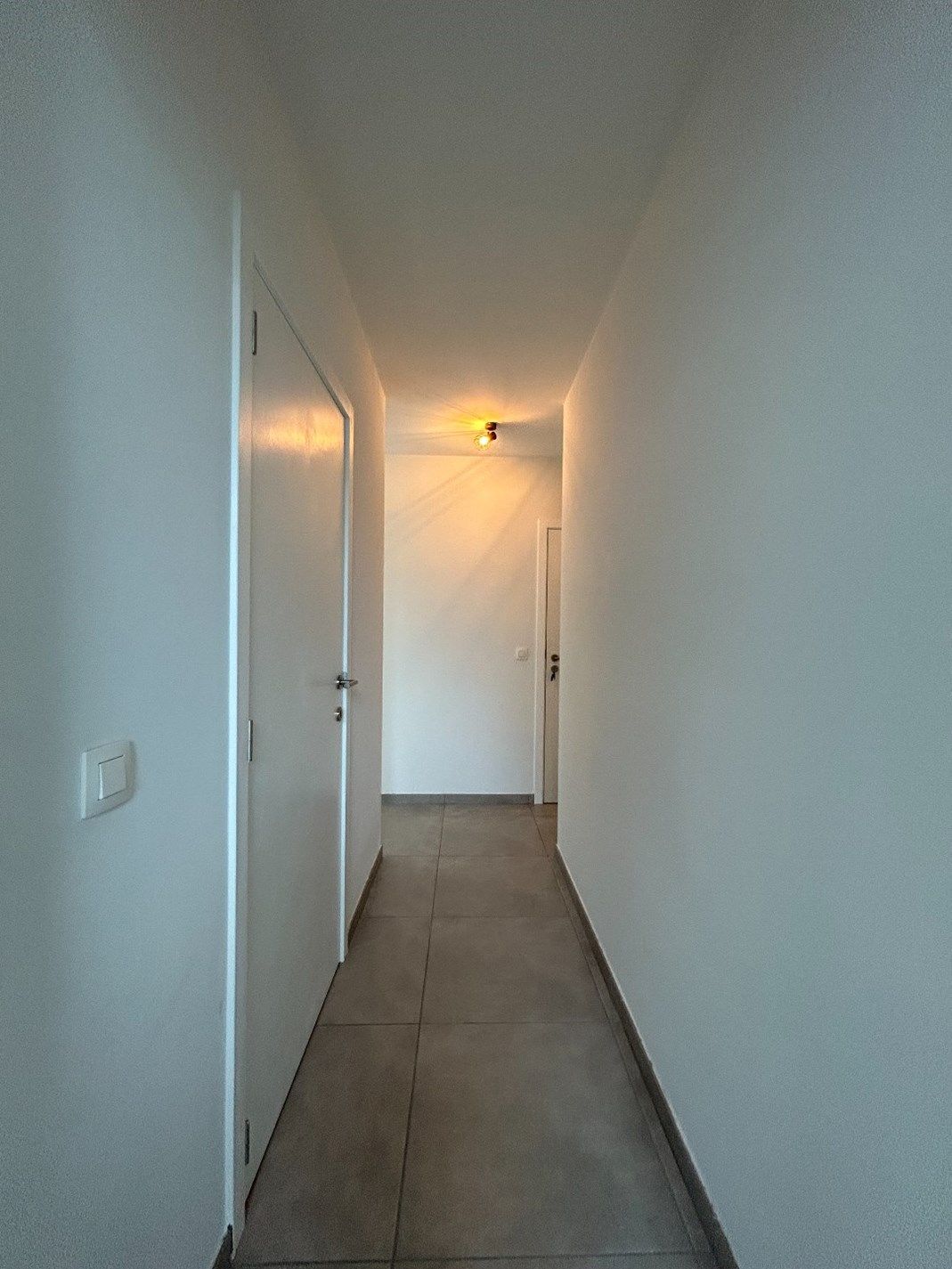Recent, instapklaar appartement (75 m²) met 2 slaapkamers in vrijstaande, kleinschalige residentie + autostaanplaats foto 8