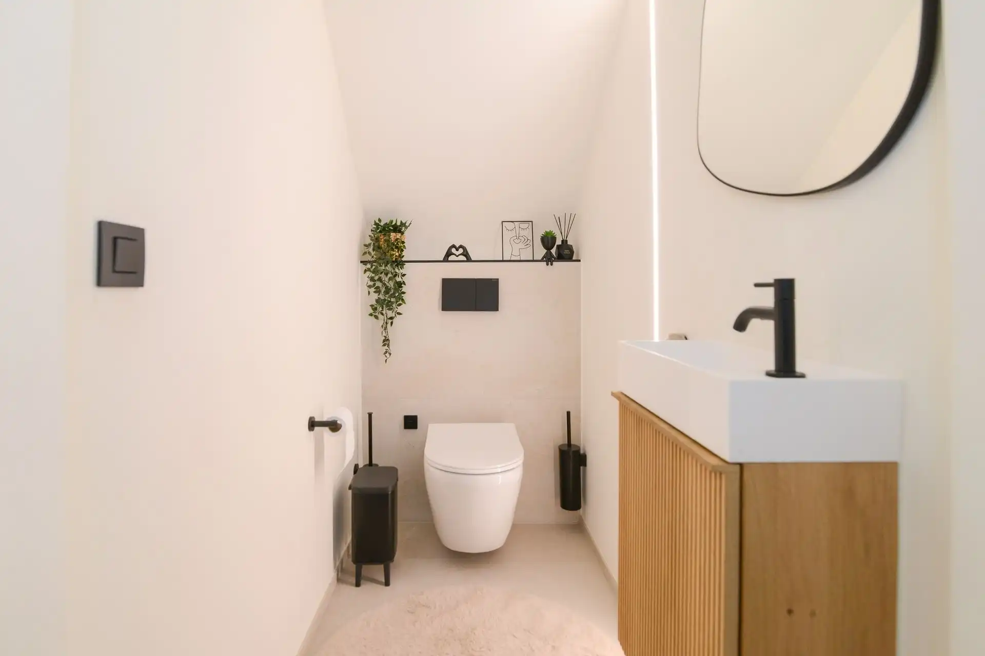 Stijlvolle en instapklare vrijstaande woning op een doodlopende straat  foto 15